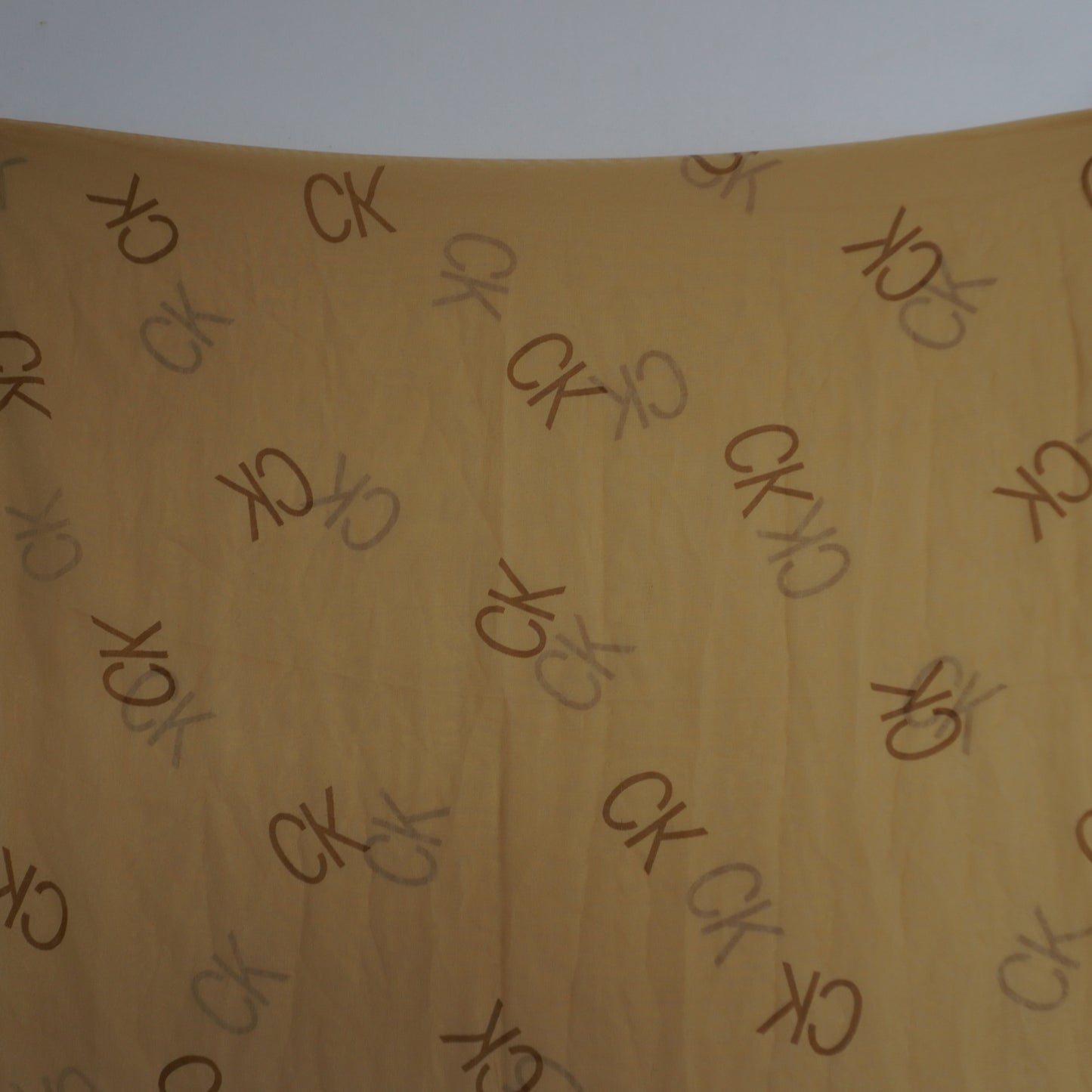 Pre-owned Women's Calvin Klein Scarf - Beige, 55x180