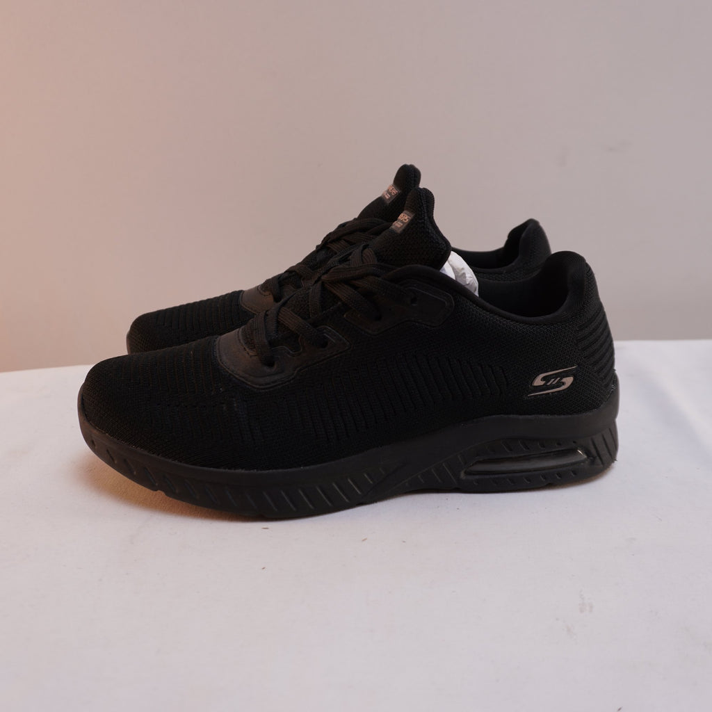 Zapatillas Skechers para Mujer Usadas - Negro, 38.5