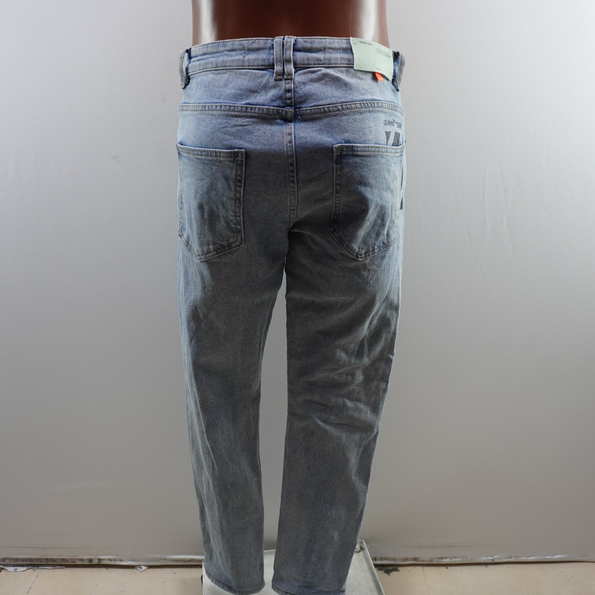 Vaqueros Off para Hombre Usados - Azul, M