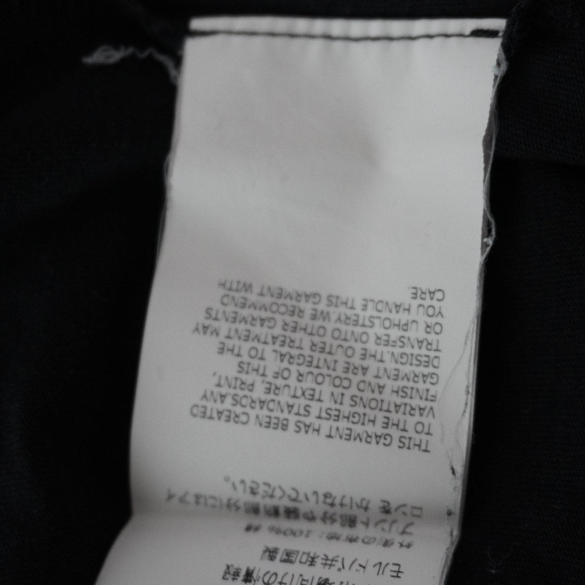 Camiseta de Manga Corta Belstaff para Hombre - Negra, L (Usada, Muy Buena Condición)