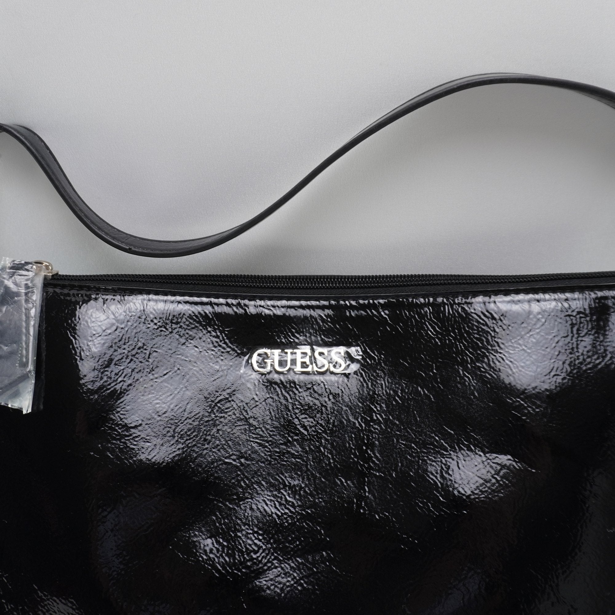 Bolso Baguette Guess para Mujer Usado - Negro