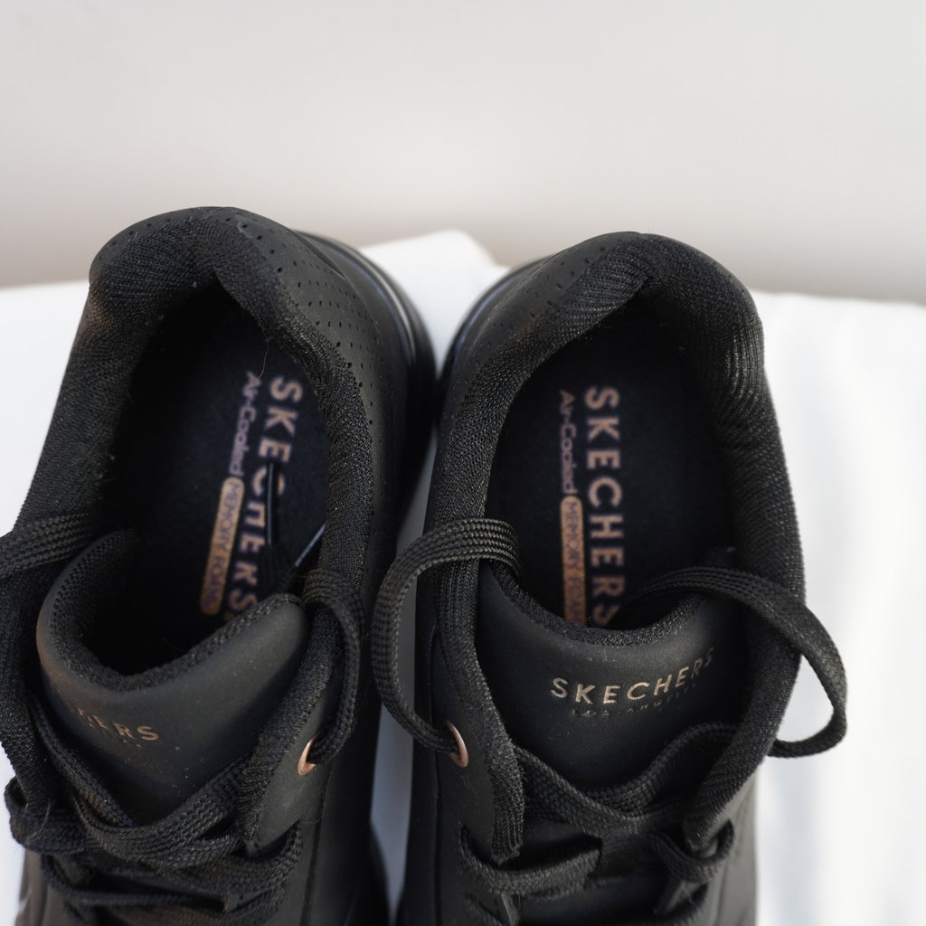 Zapatillas Skechers para Mujer Usadas - Negro, Talla 38