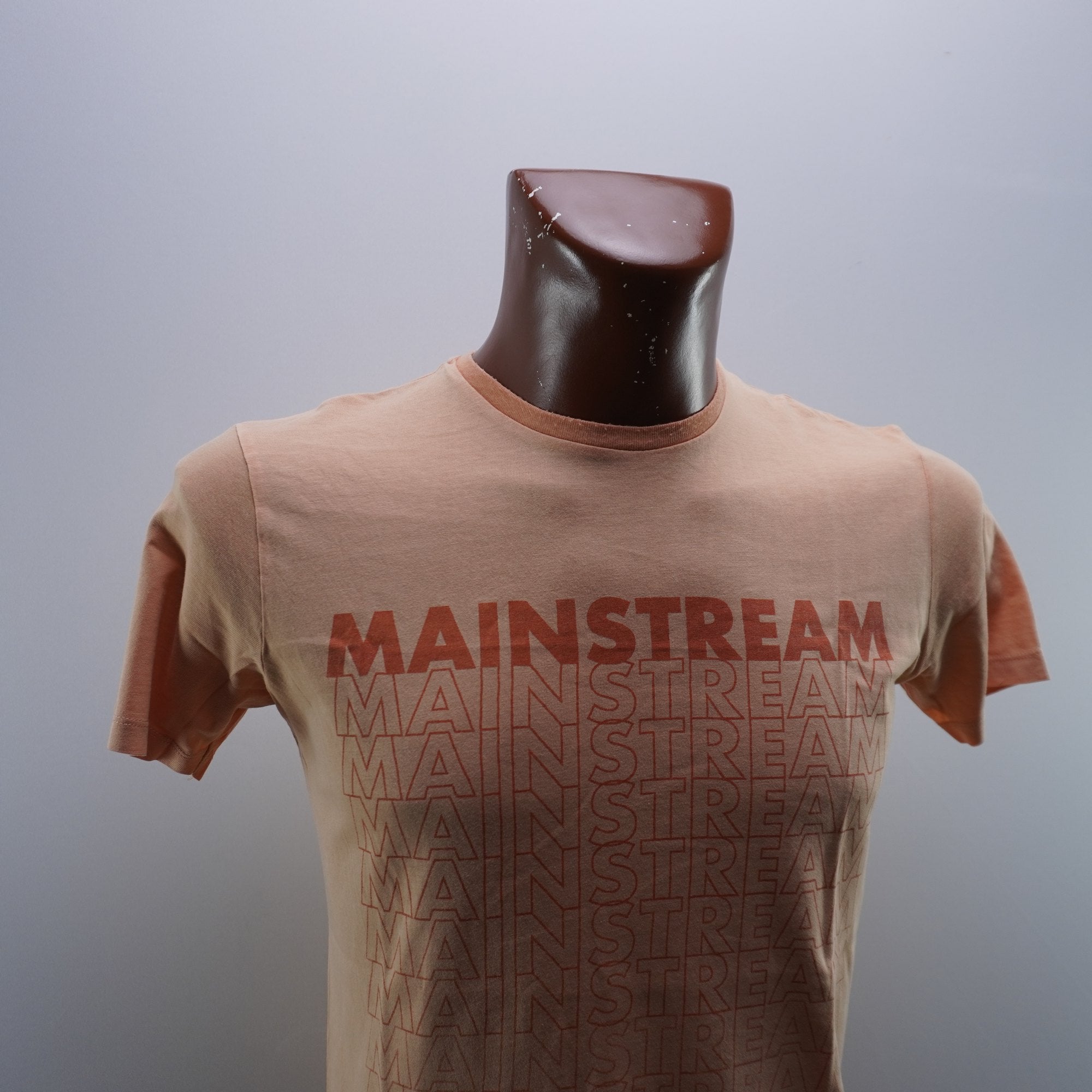 Camiseta Mainstream para Hombre Usada - Naranja, Pequeño (S)