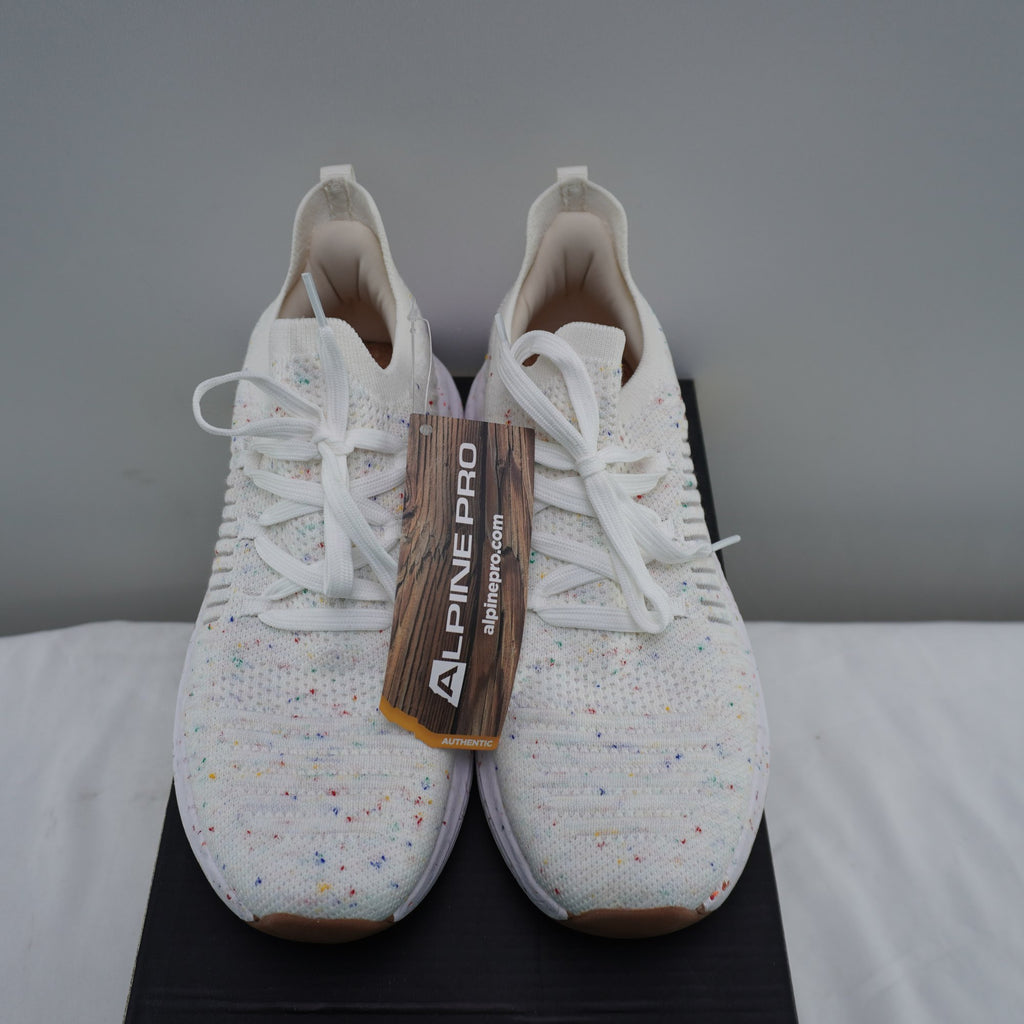 Zapatillas Alpine para Mujeres Usadas - Blancas, Talla 40