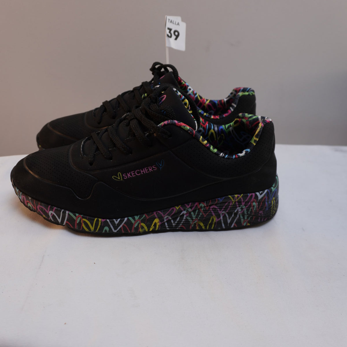 Zapatillas Skechers para Mujer Usadas - Negro, 39