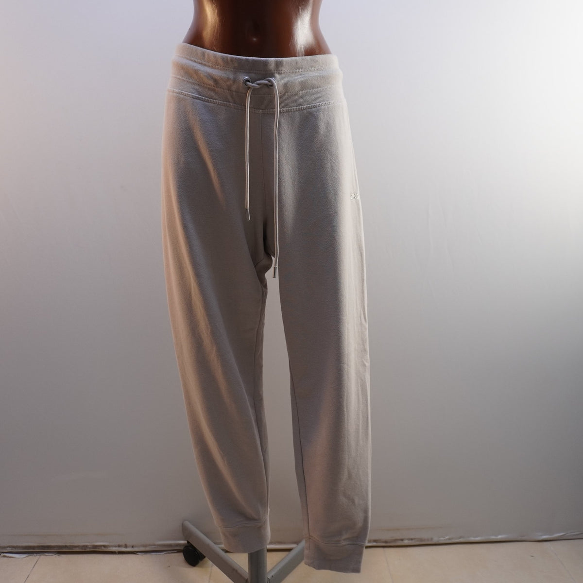 Pantalones de Franela DKNY para Mujer Usados - Beige, S
