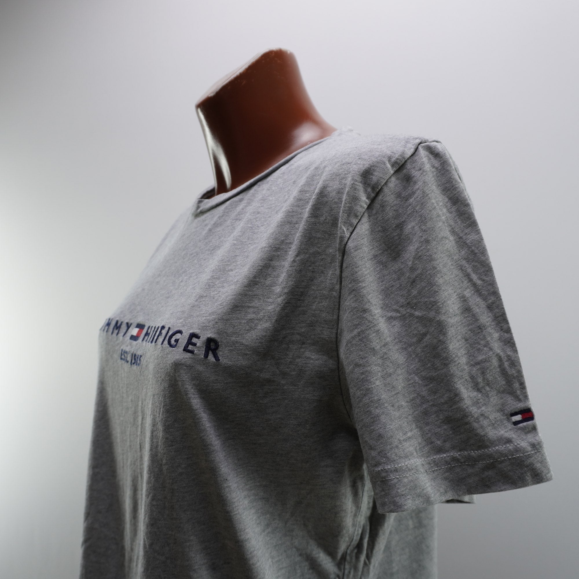 Camiseta de Manga Corta Tommy Hilfiger para Mujer Usada - Gris, L