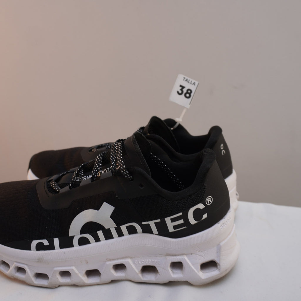 Zapatillas Cloudmonster 2 para Mujer Usadas - Negro, Talla 39