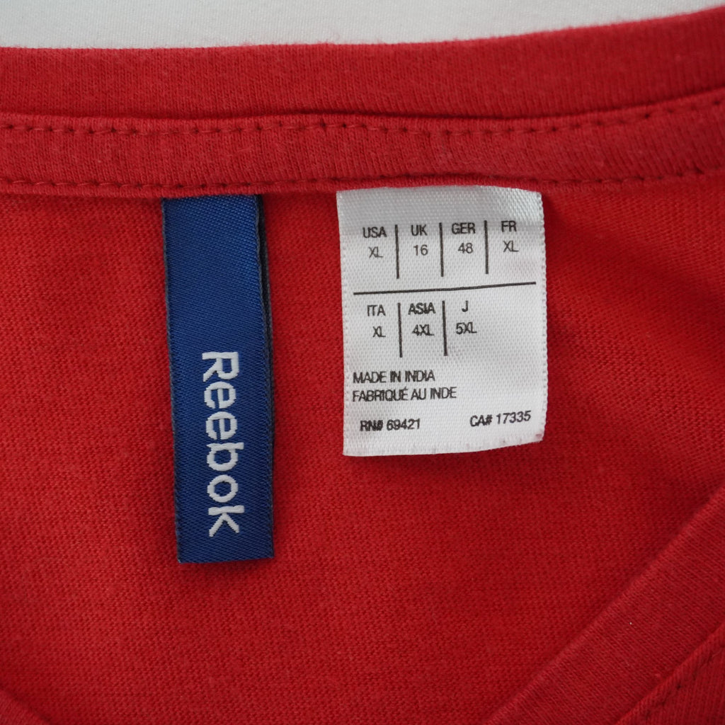 Camiseta de Manga Corta Reebok para Mujer - Roja, XL, Usada en Muy Buen Estado