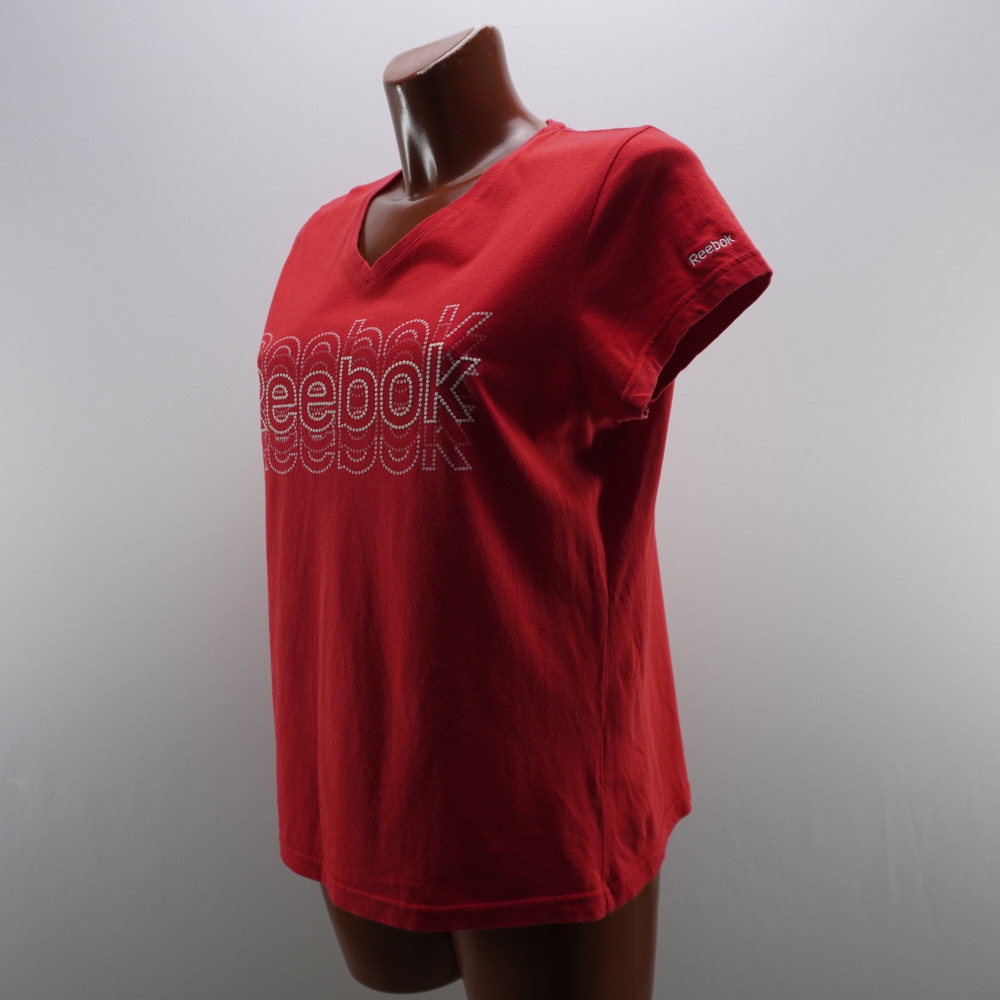 Camiseta de Manga Corta Reebok para Mujer - Roja, XL, Usada en Muy Buen Estado