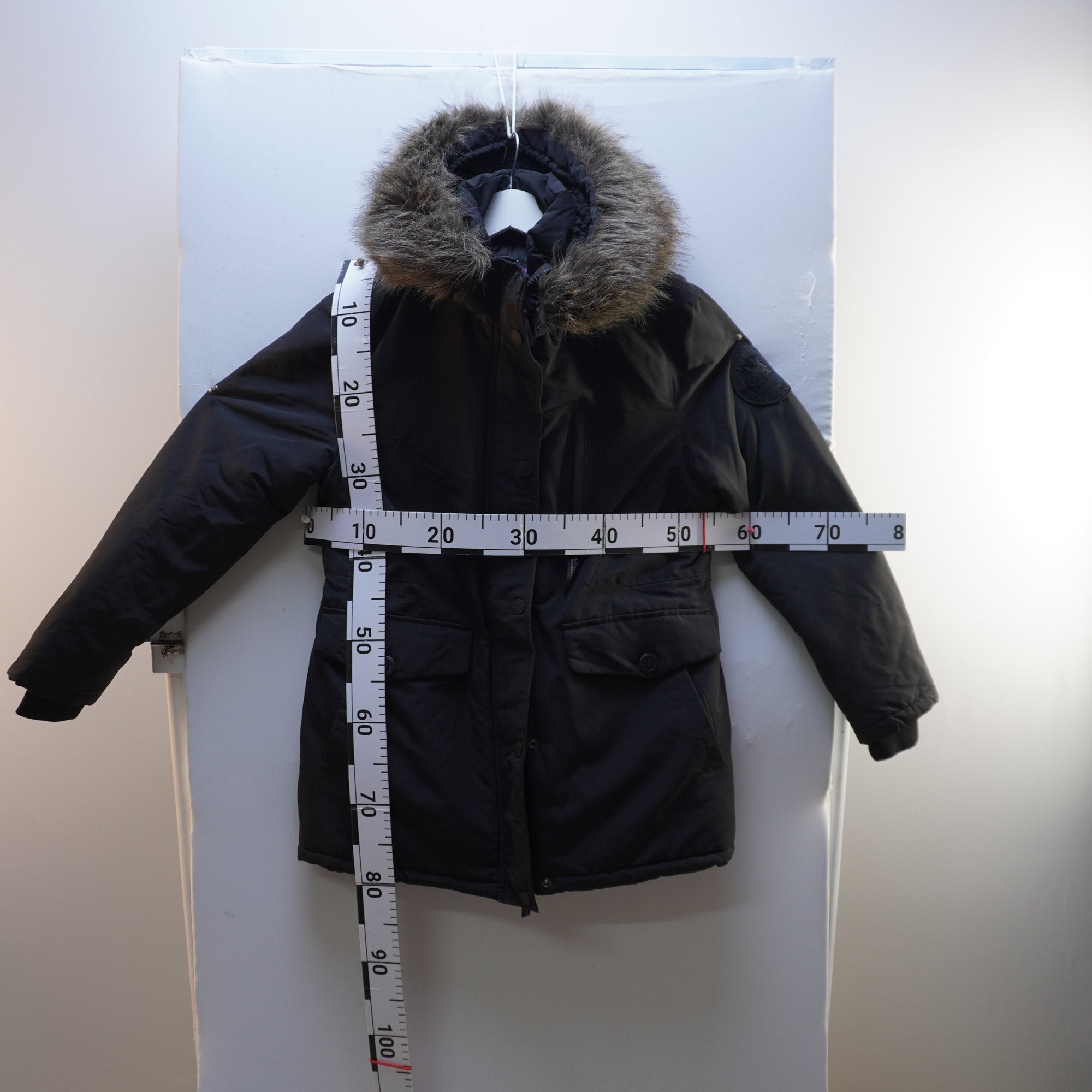 Parka Superdry para Mujer Usada - Negra, XL