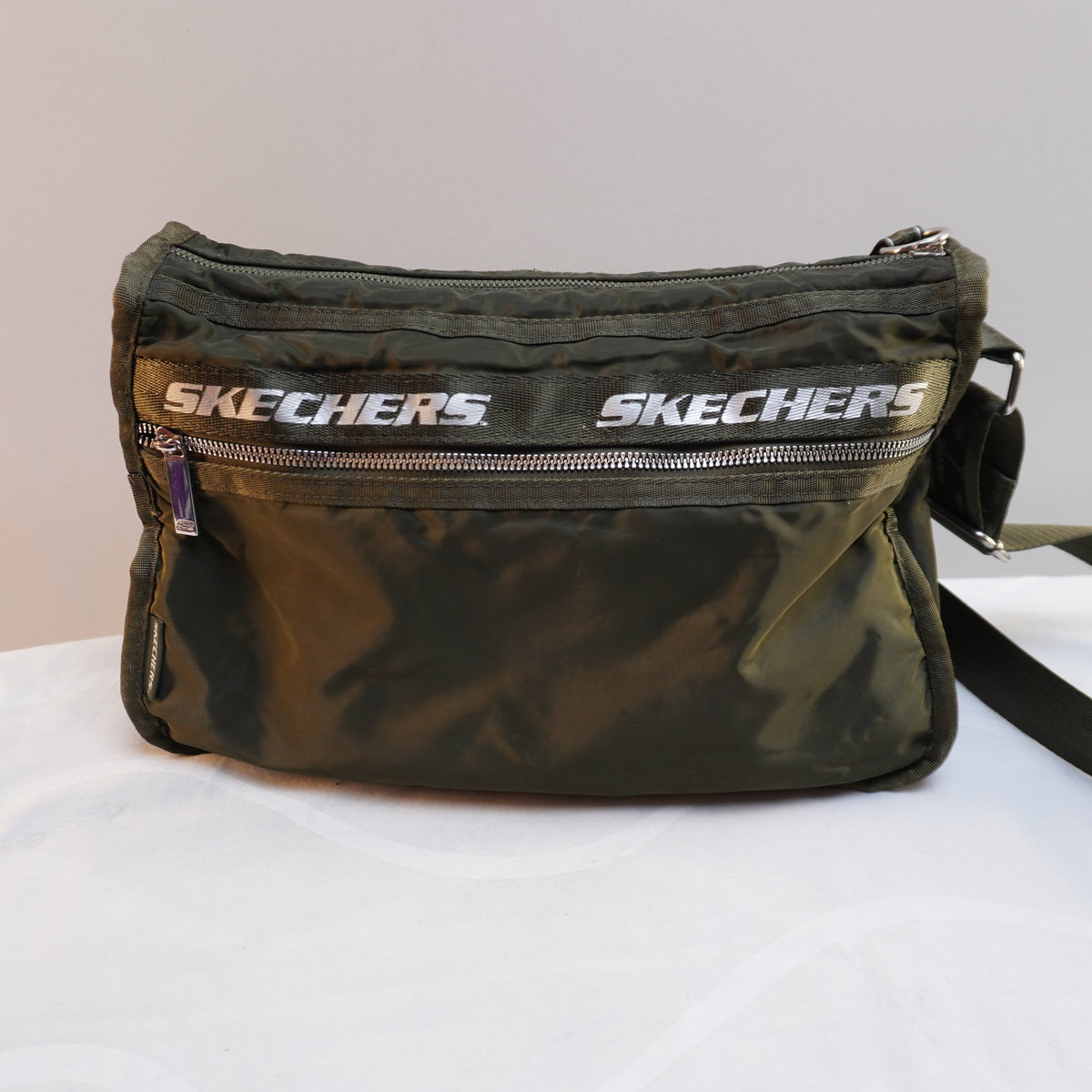 Bolso Baguette Skechers para Mujer Usado - Verde