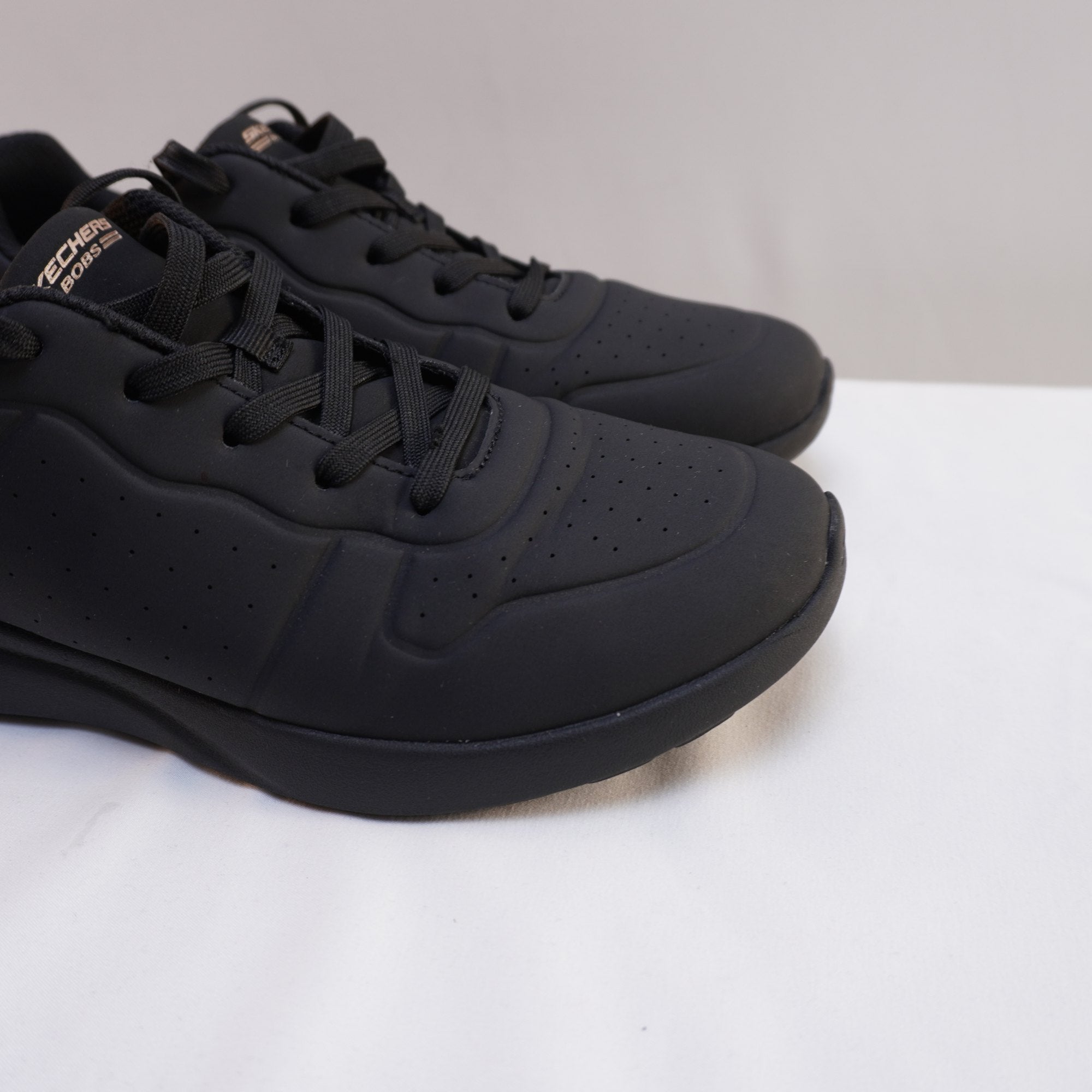 Zapatillas Skechers para Mujer Usadas - Negro, 38
