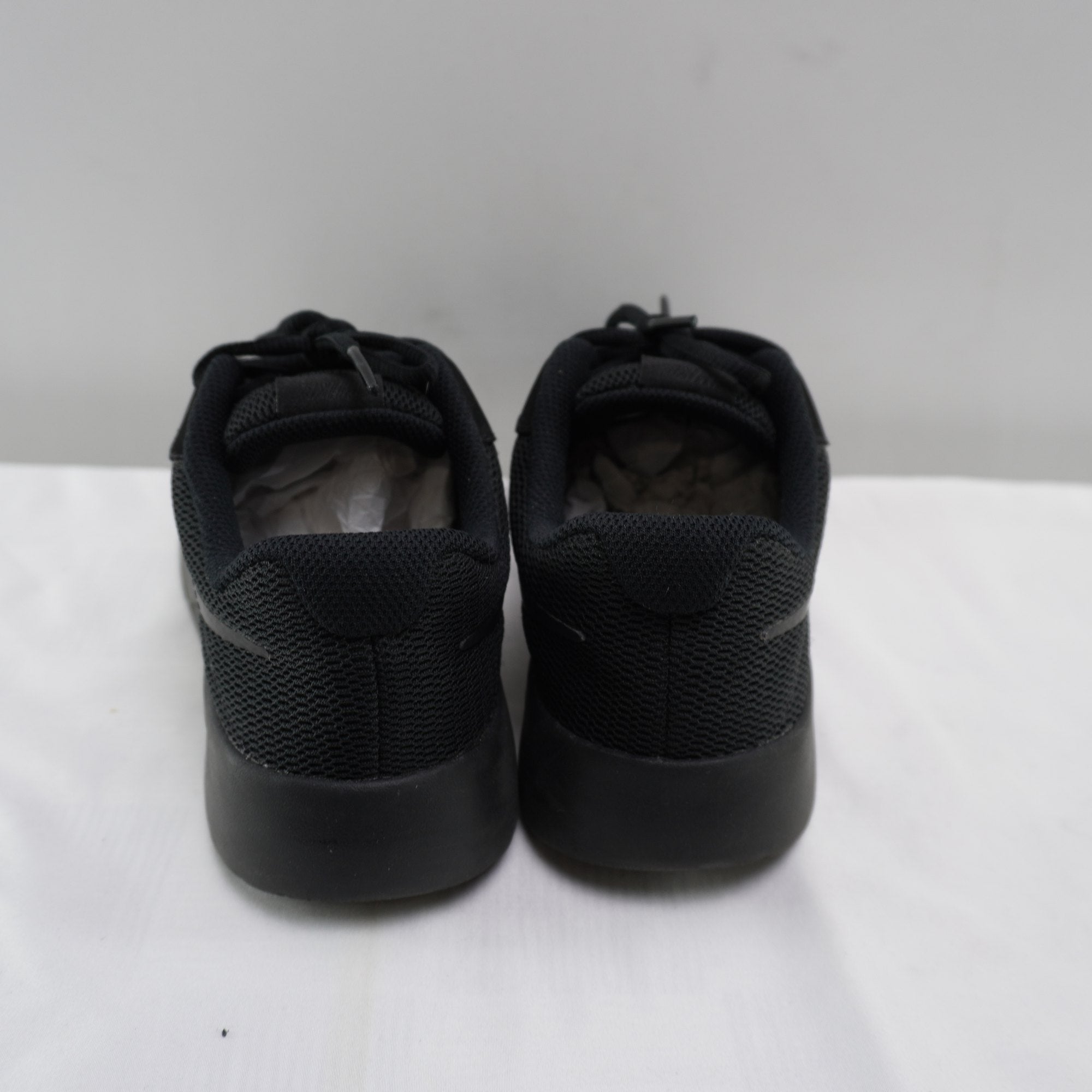 Zapatillas Nike para Mujer Usadas - Negro, Talla 38