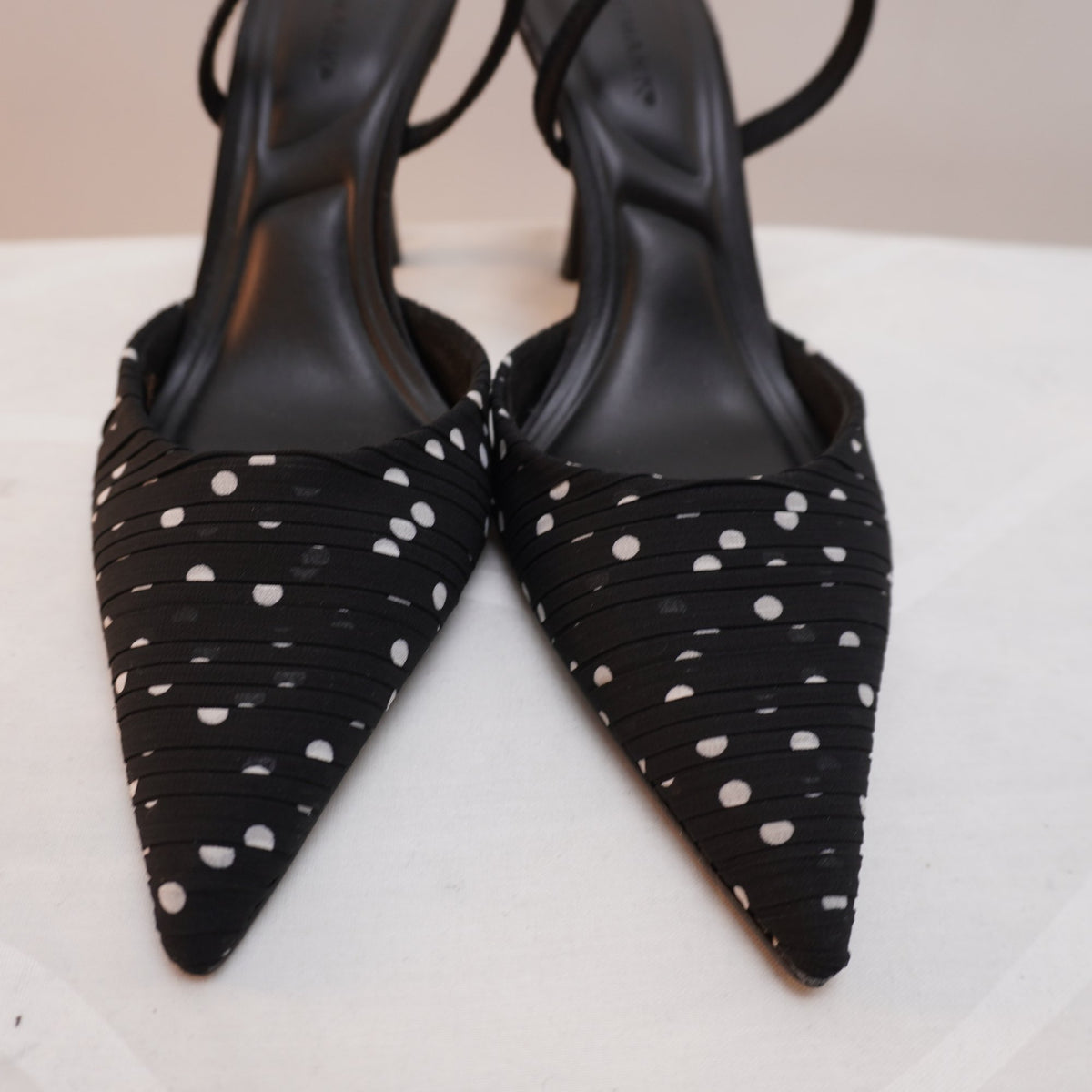 Tacones Primark para Mujer Usados - Negros, Talla 39