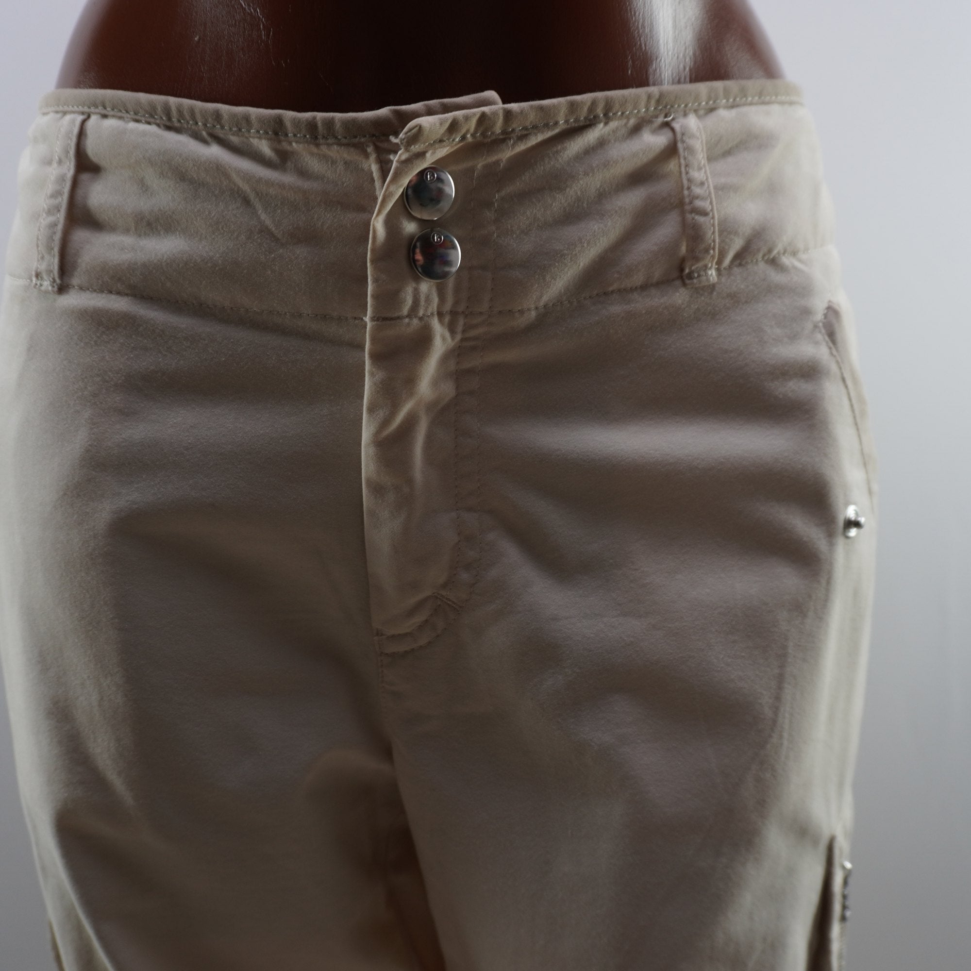 Pantalones Cortos Bogner para Mujer Usados - Beige, L