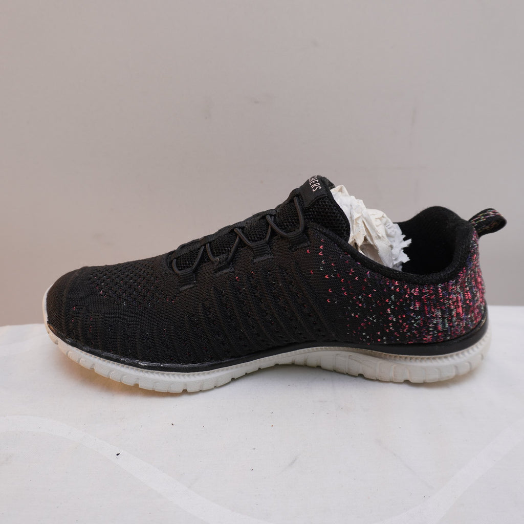 Zapatillas Skechers para Mujer Usadas - Negro, Talla 38