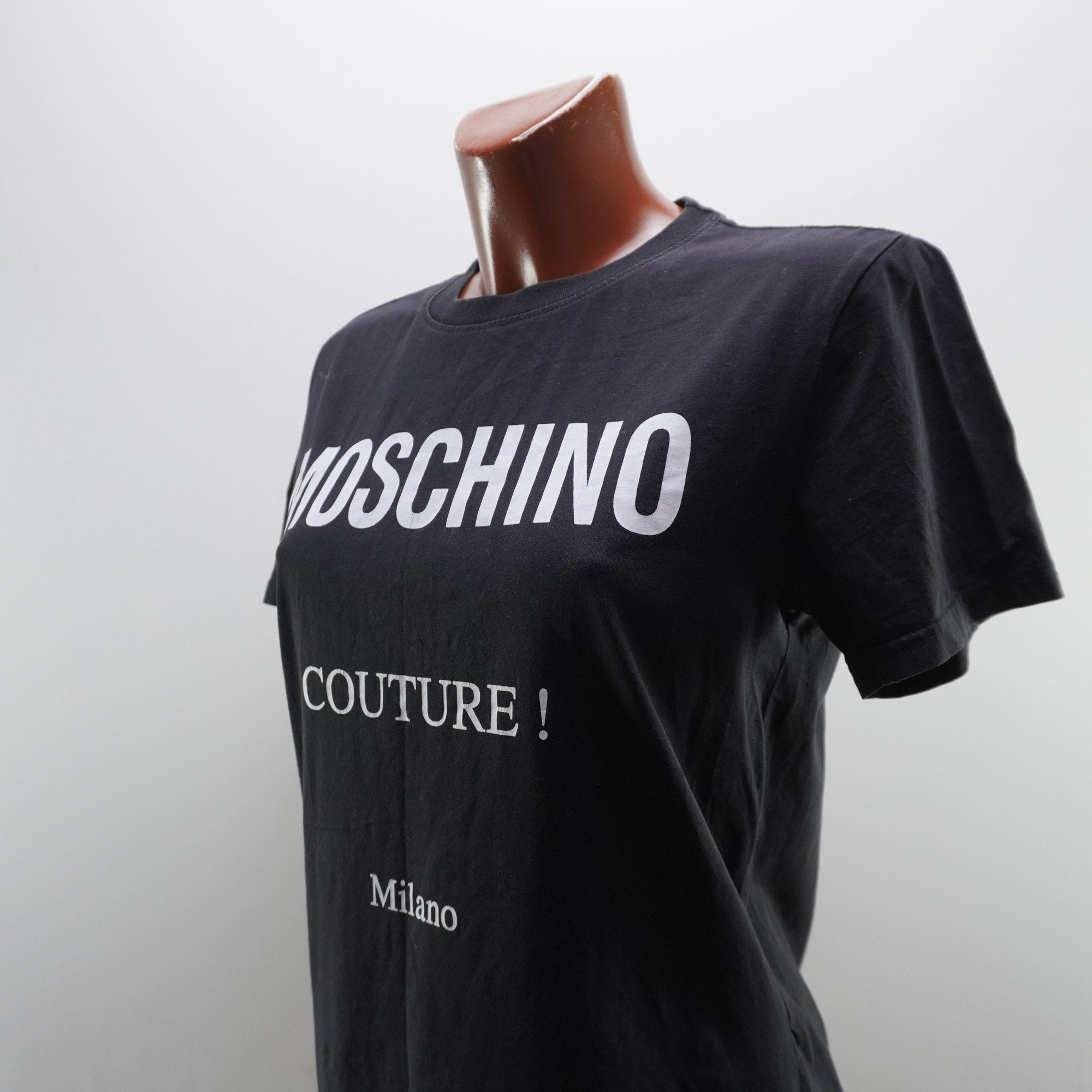 Camiseta Moschino para Mujer Usada - Negro, L