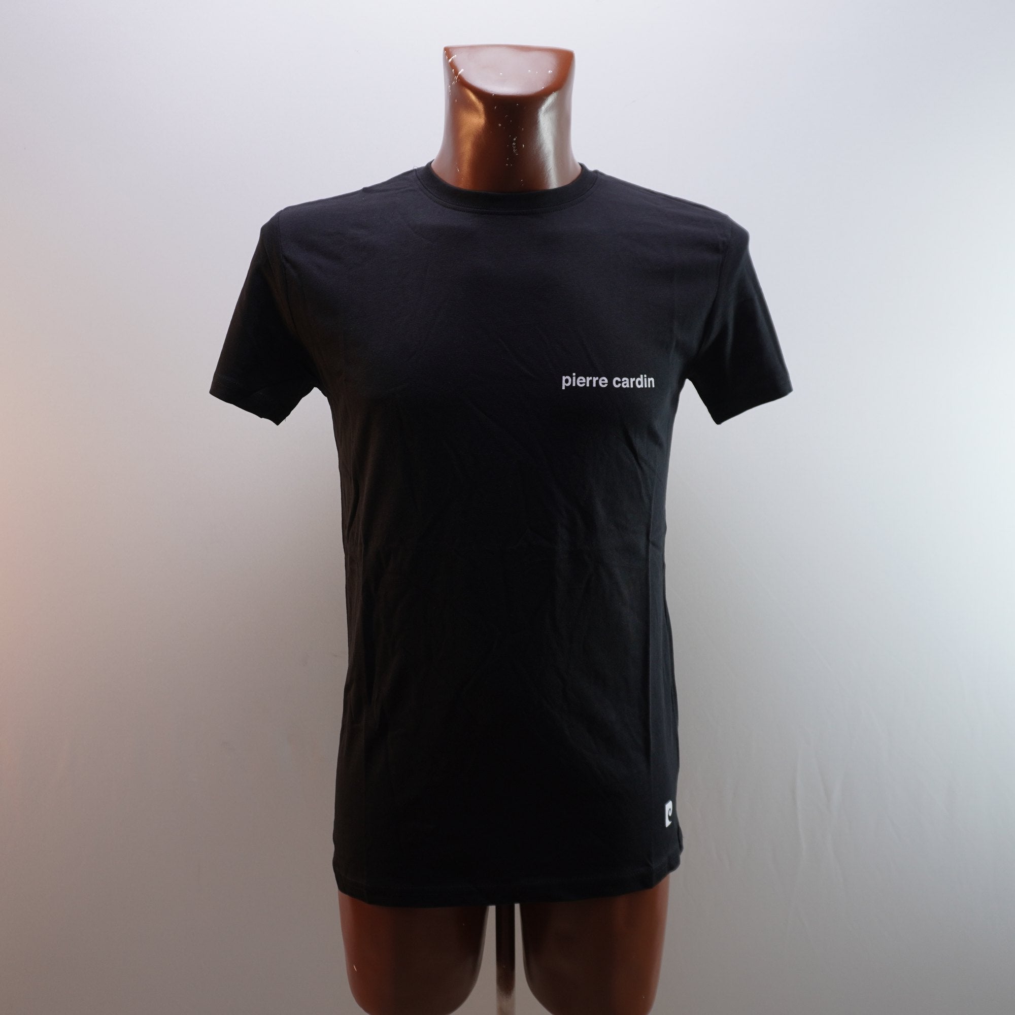 Camiseta de Manga Corta Pierre Cardin para Hombre Usada - Negra, S