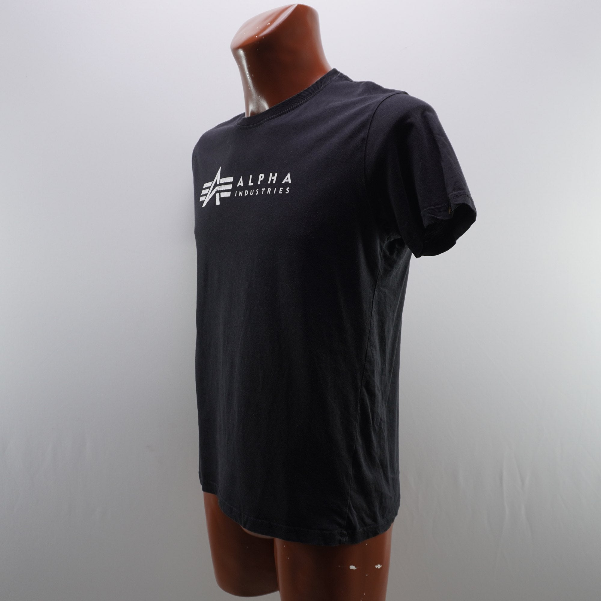 Camiseta de Manga Corta Alpha Industries para Hombre - Negra, M, Usada en Muy Buen Estado