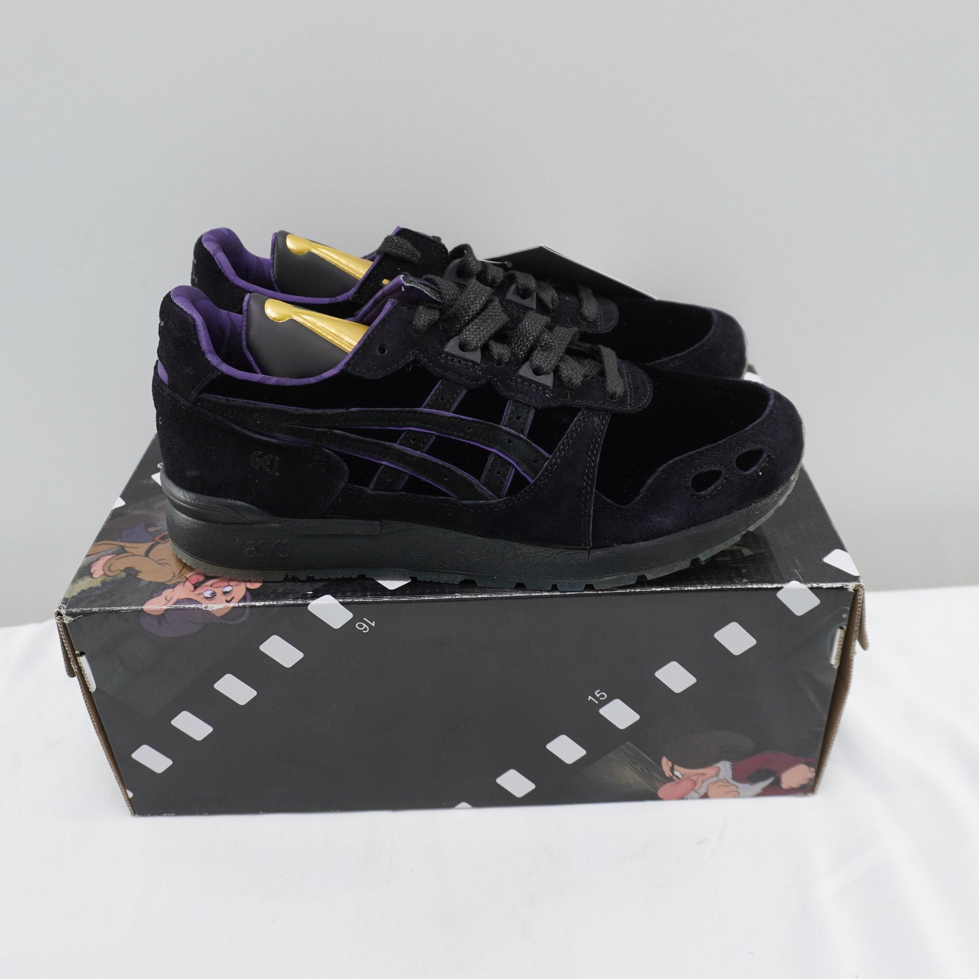 Zapatillas Asics para Mujer Usadas - Negro, Talla 39