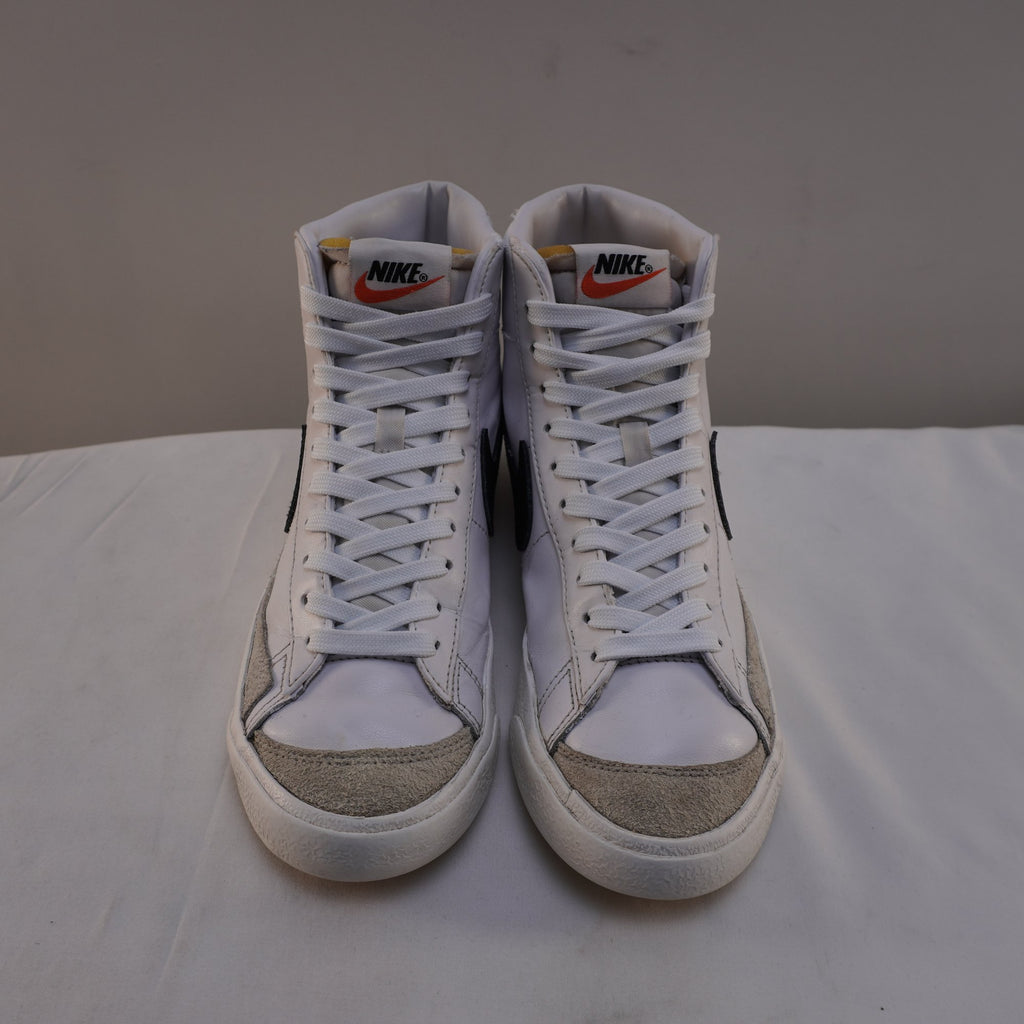Zapatillas Nike para Mujer Usadas - Blanco, Talla 38