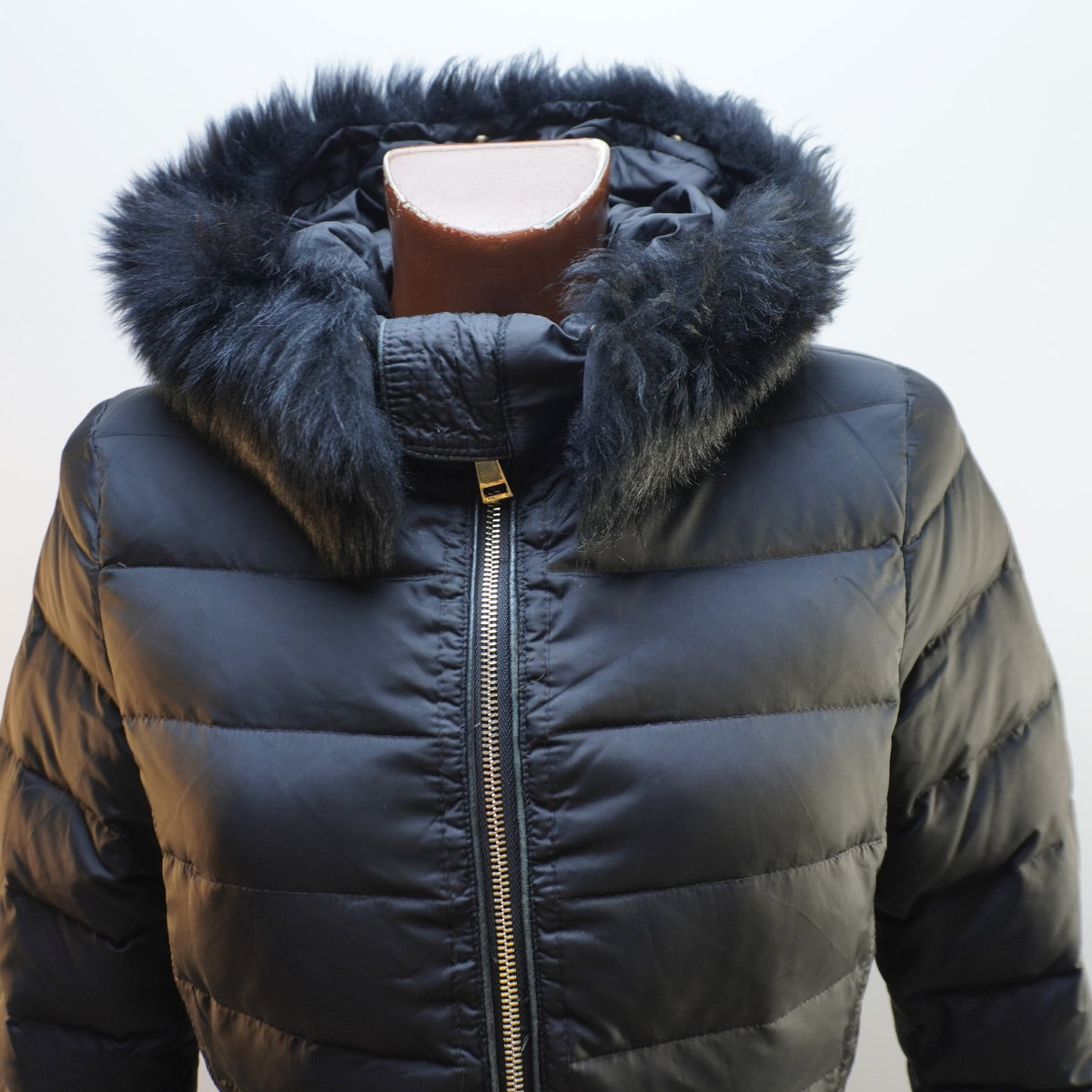 Parka Massimo Dutti para Mujer Usada - Negra, Pequeño (S)