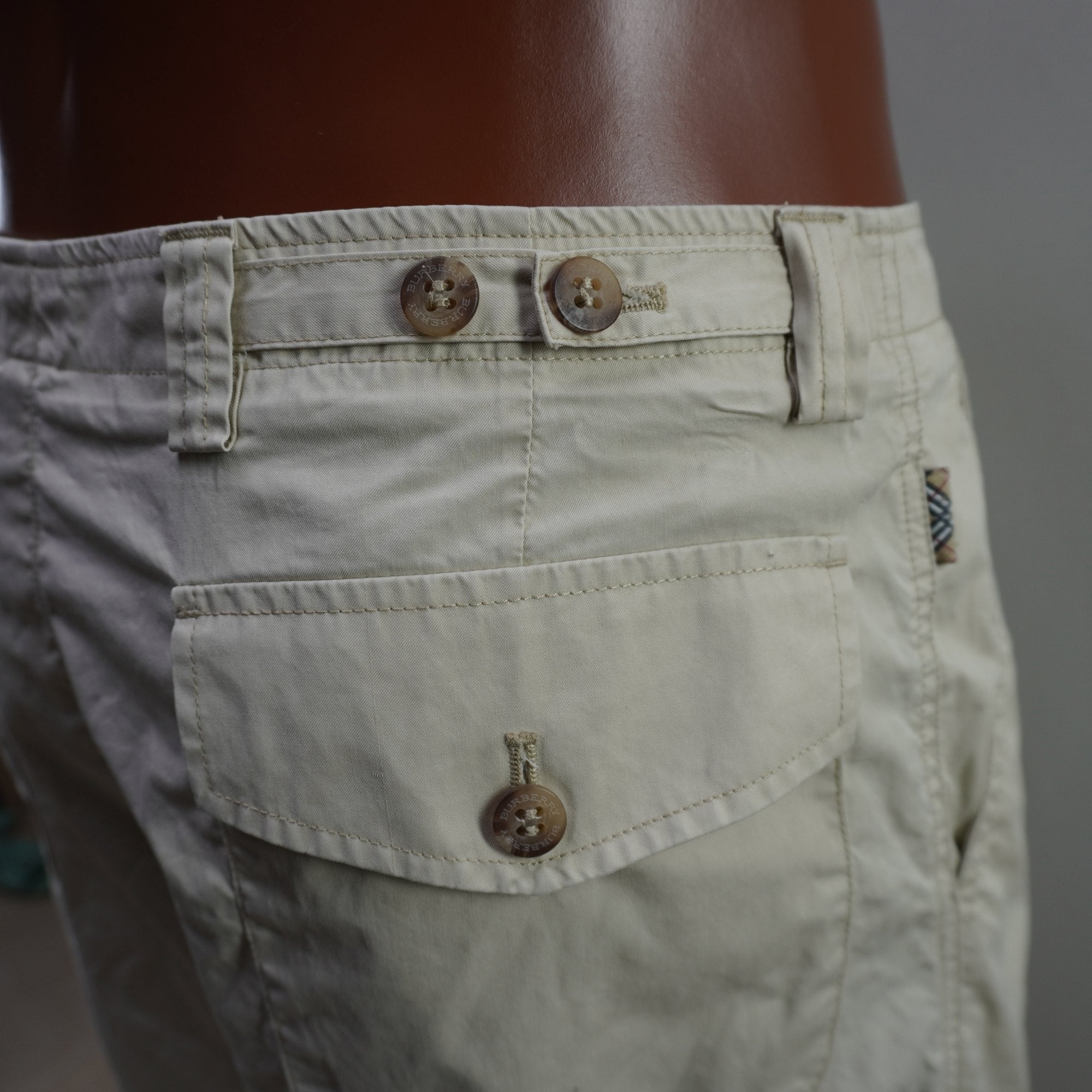 Pantalones Cortos Vaqueros Burberry para Hombre Usados - Beige, L