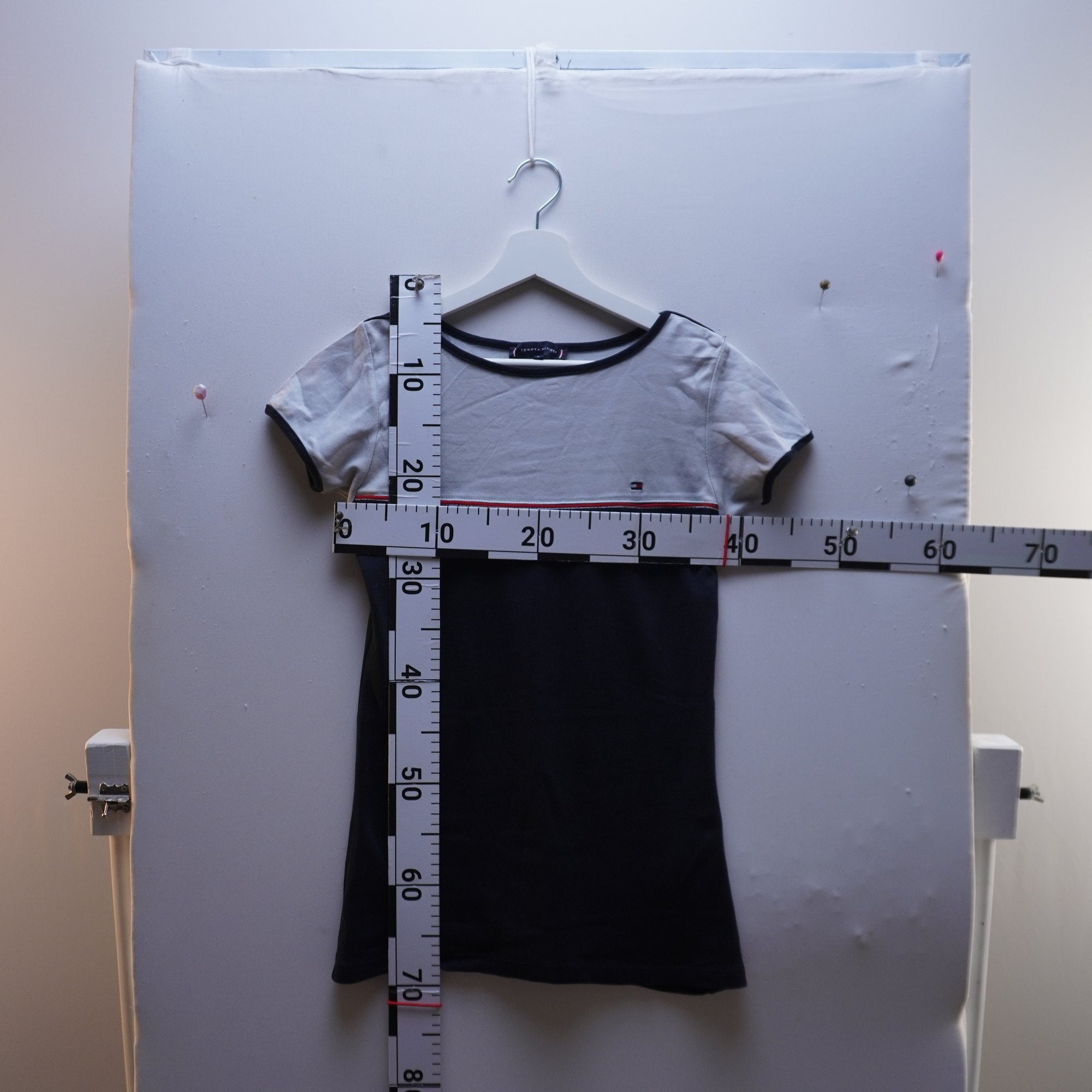 Camiseta de Manga Corta Tommy Hilfiger para Mujer Usada - Azul Marino, L
