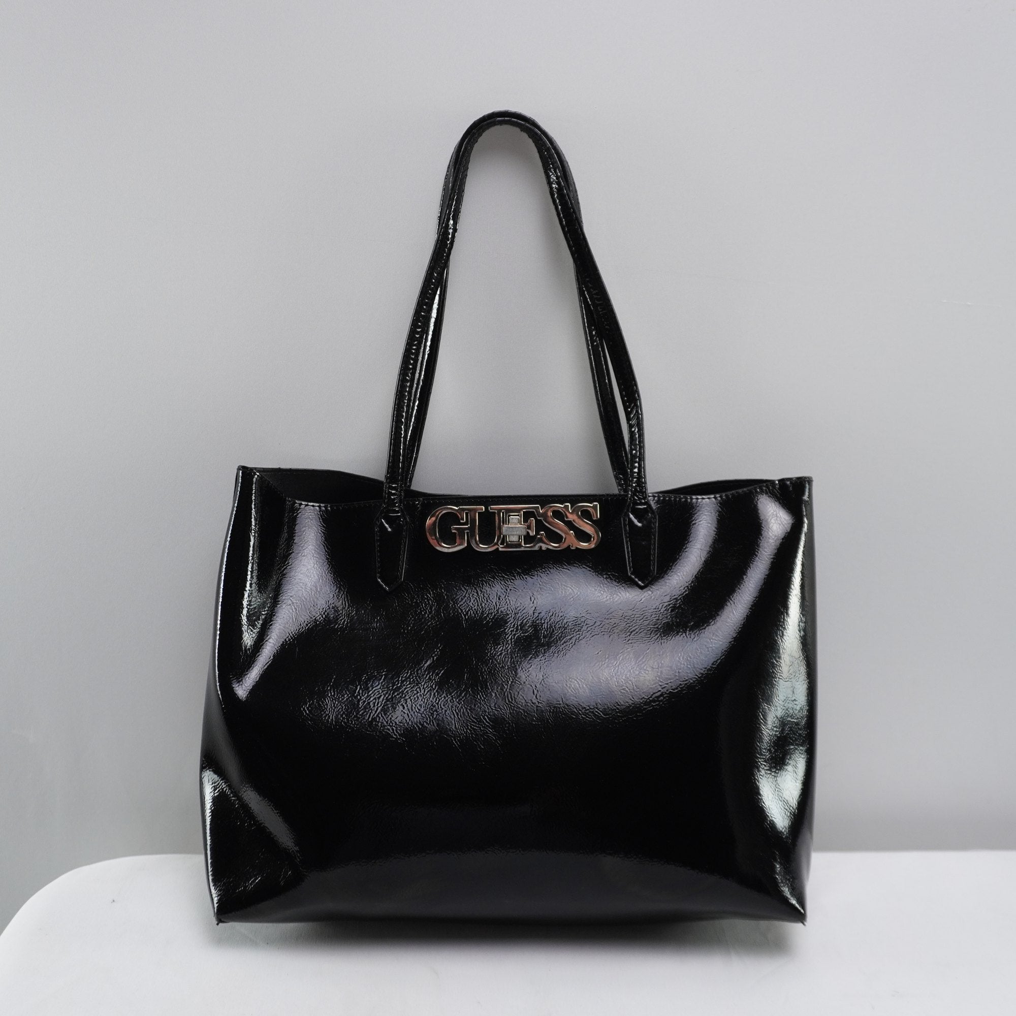 Bolso Baguette Guess para Mujer Usado - Negro
