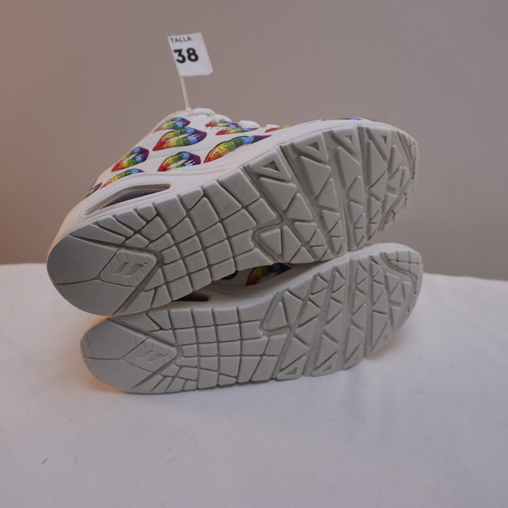 Zapatillas Skechers para Mujer Usadas - Multicolor, Talla 38