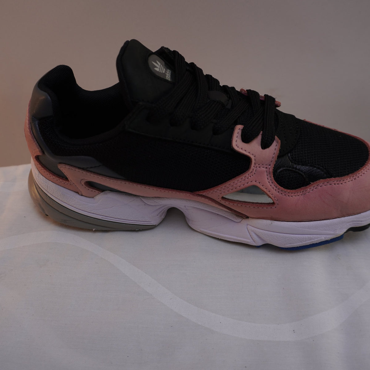 Zapatillas Adidas para Mujer Usadas - Multicolor, Talla 40
