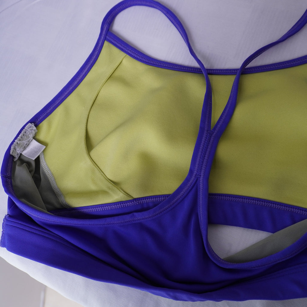 Vestido de Baño Reebok para Mujer Usado - Mediano (M), Muy Buen Estado