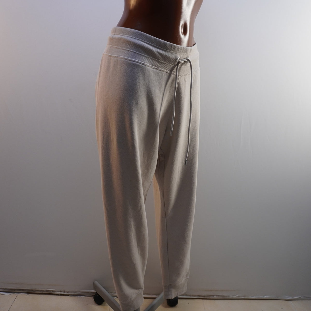 Pantalones de Franela DKNY para Mujer Usados - Beige, S