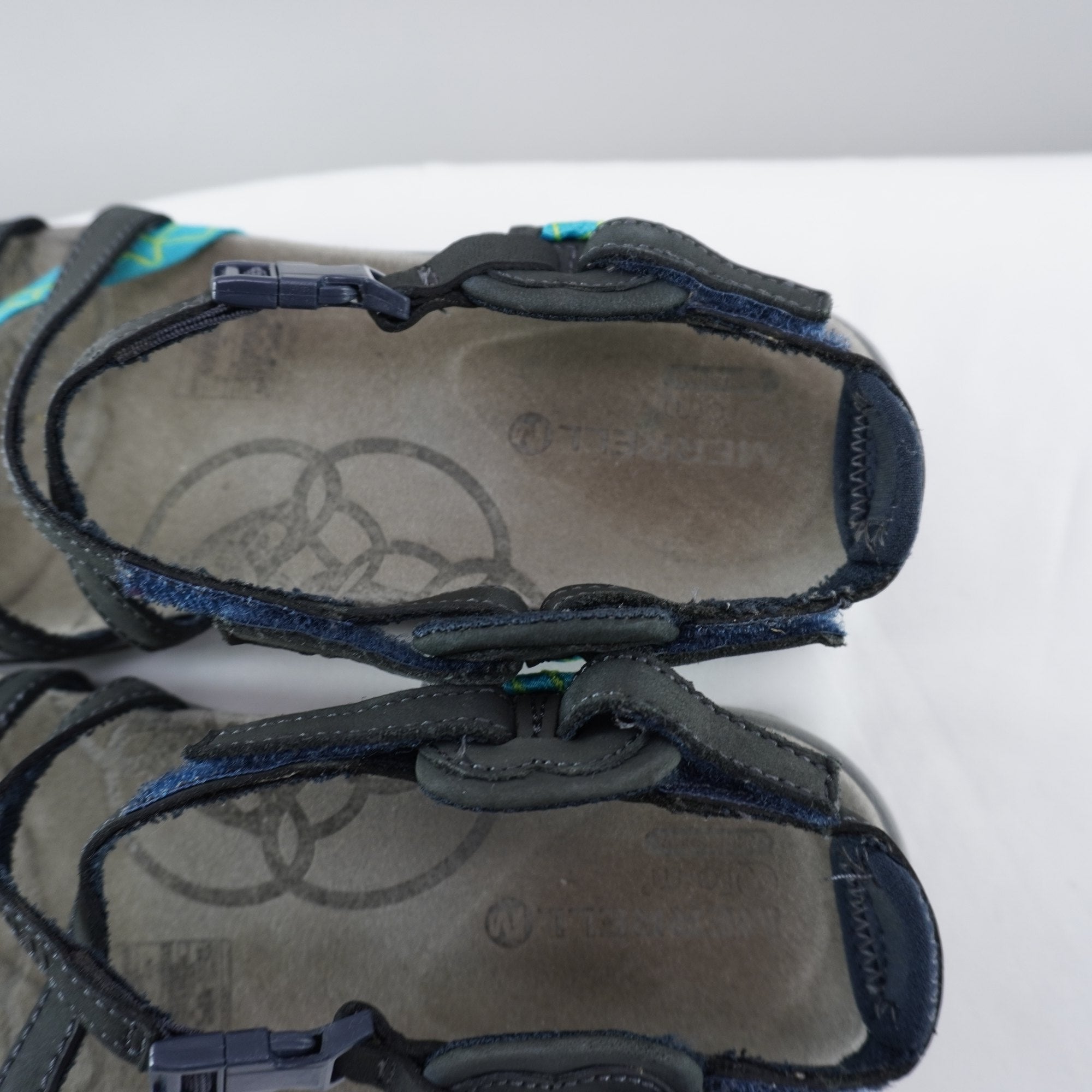 Sandalias Merrell para Mujer Usadas - Azul Marino, Talla 37