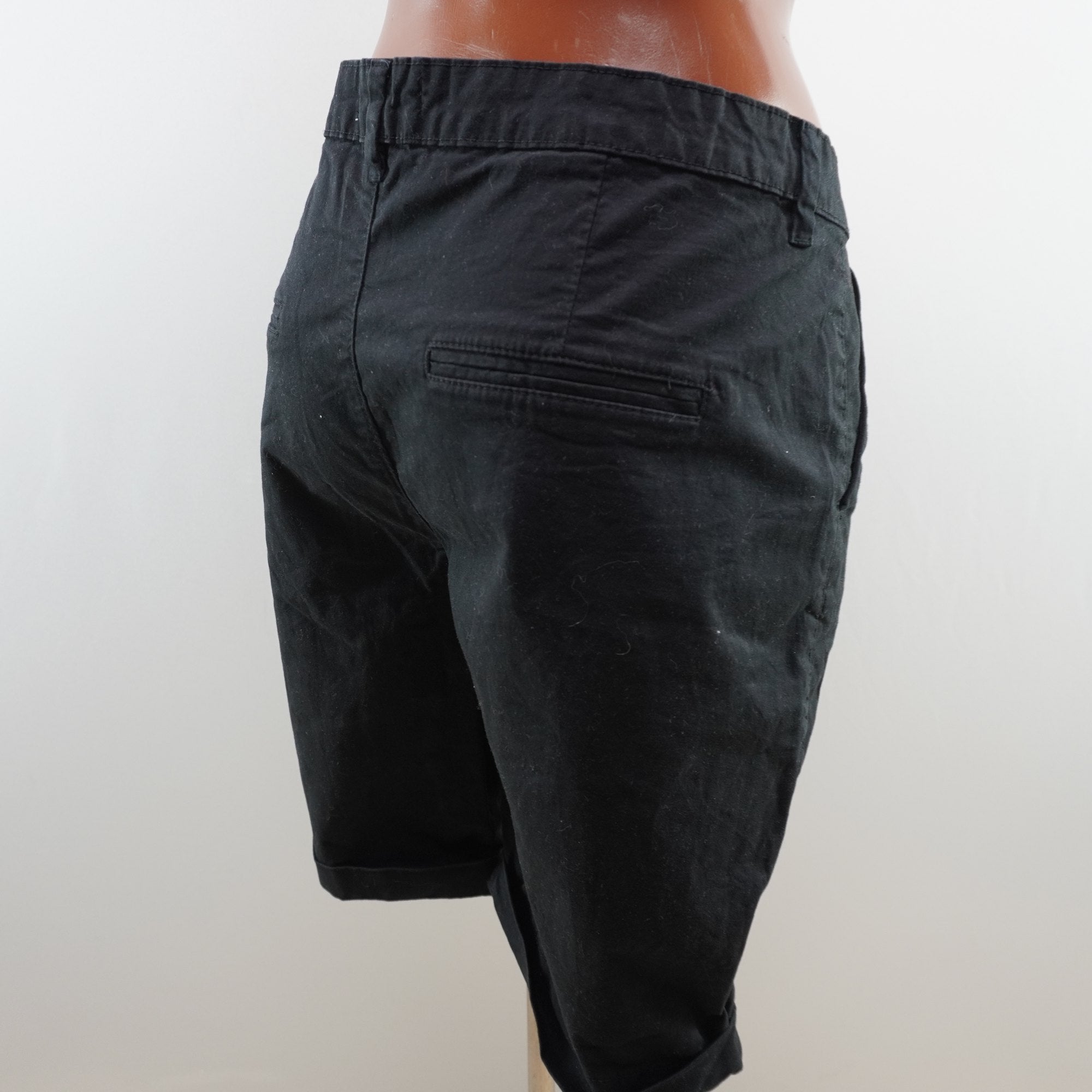 Pantalones Cortos Vaqueros Reserved para Mujer Usados - Negro, XL
