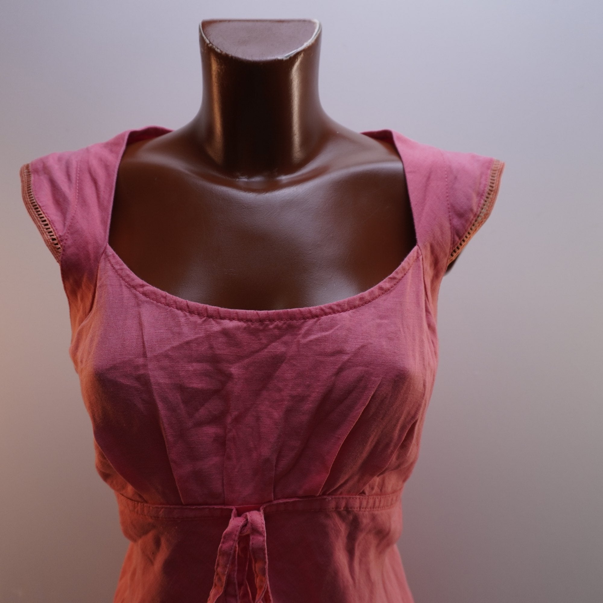 Vestido Calvin Klein para Mujer Usado - Rosa, Muy Buen Estado