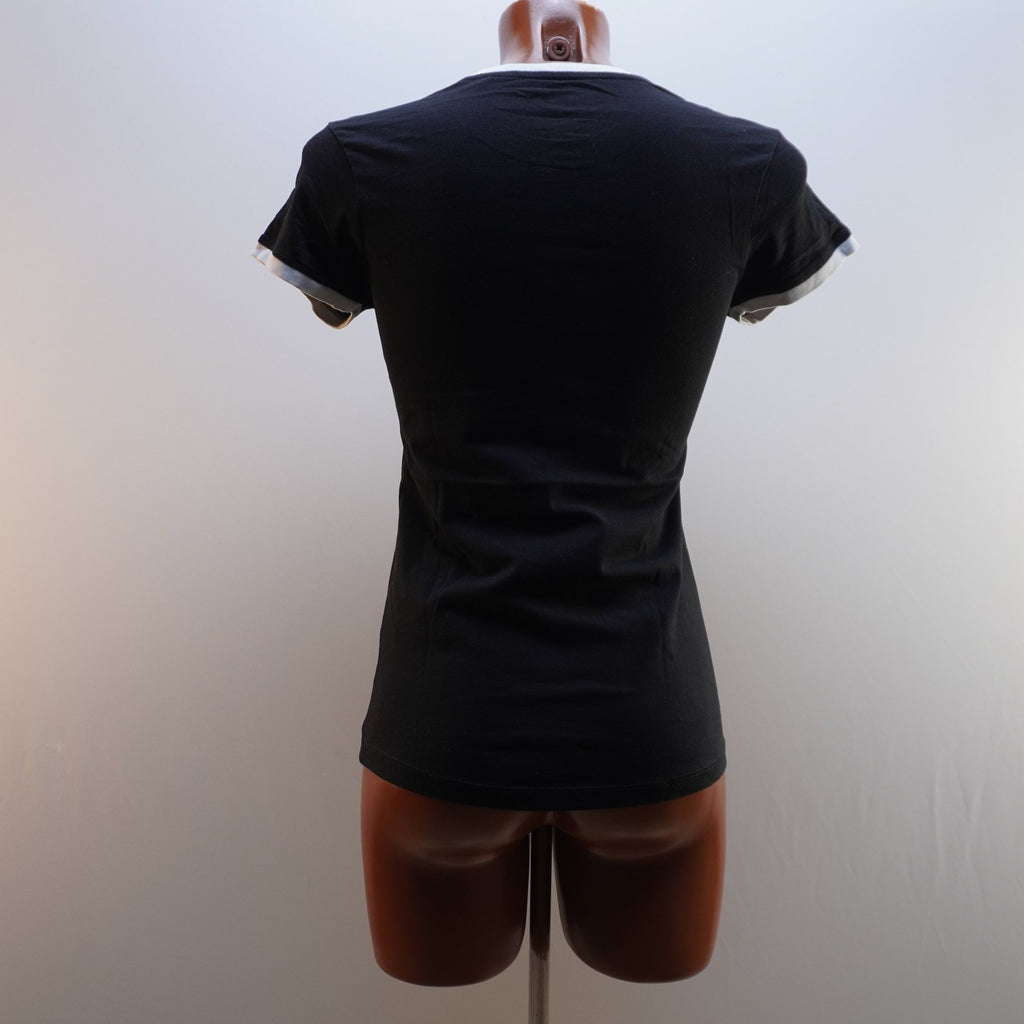 Camiseta de Manga Corta Bench para Mujer Usada - Negra, Mediana (M)