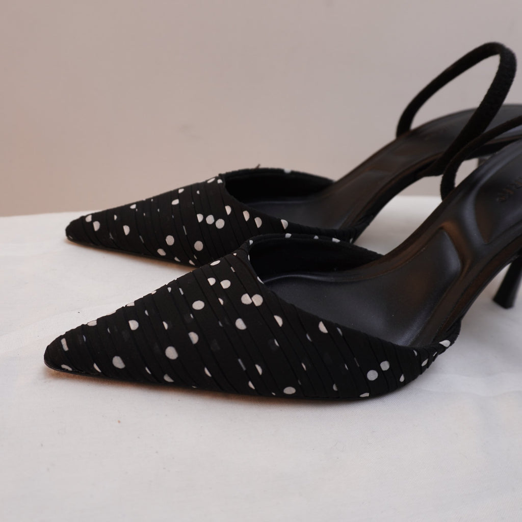 Tacones Primark para Mujer Usados - Negros, Talla 39