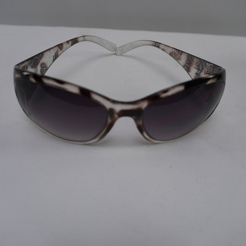 Gafas de Sol Guess para Mujeres Usadas - Marrón, Muy Buen Estado