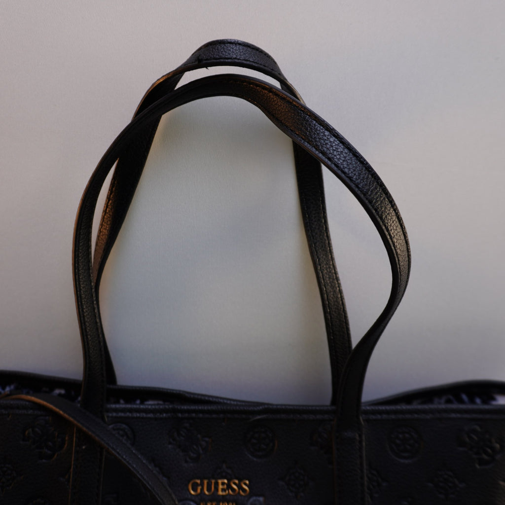 Bolso Baguette Guess para Mujer Usado - Negro
