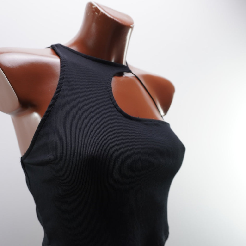Camiseta sin Mangas Bershka para Mujer - Negra, M - Usada en Muy Buen Estado