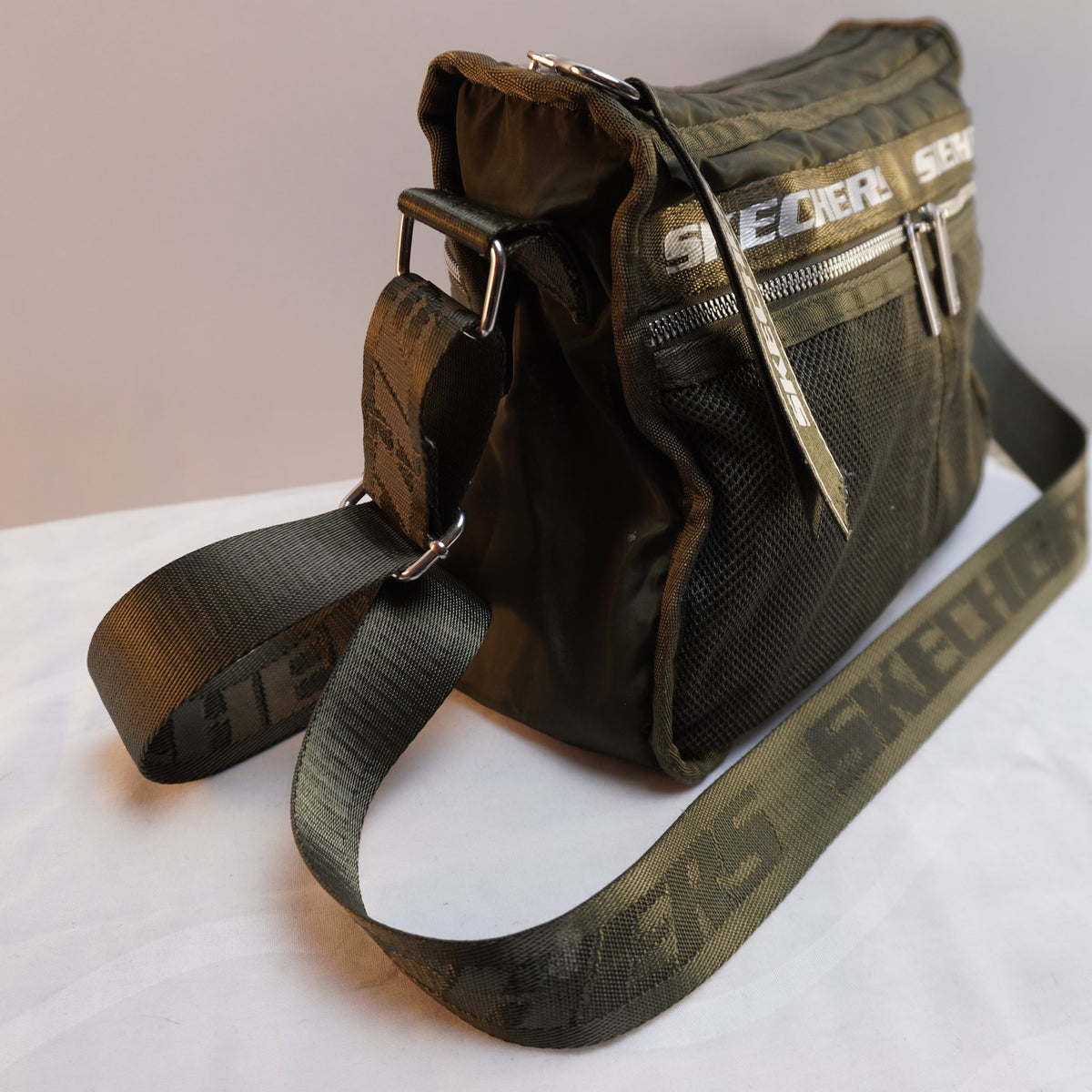 Bolso Baguette Skechers para Mujer Usado - Verde