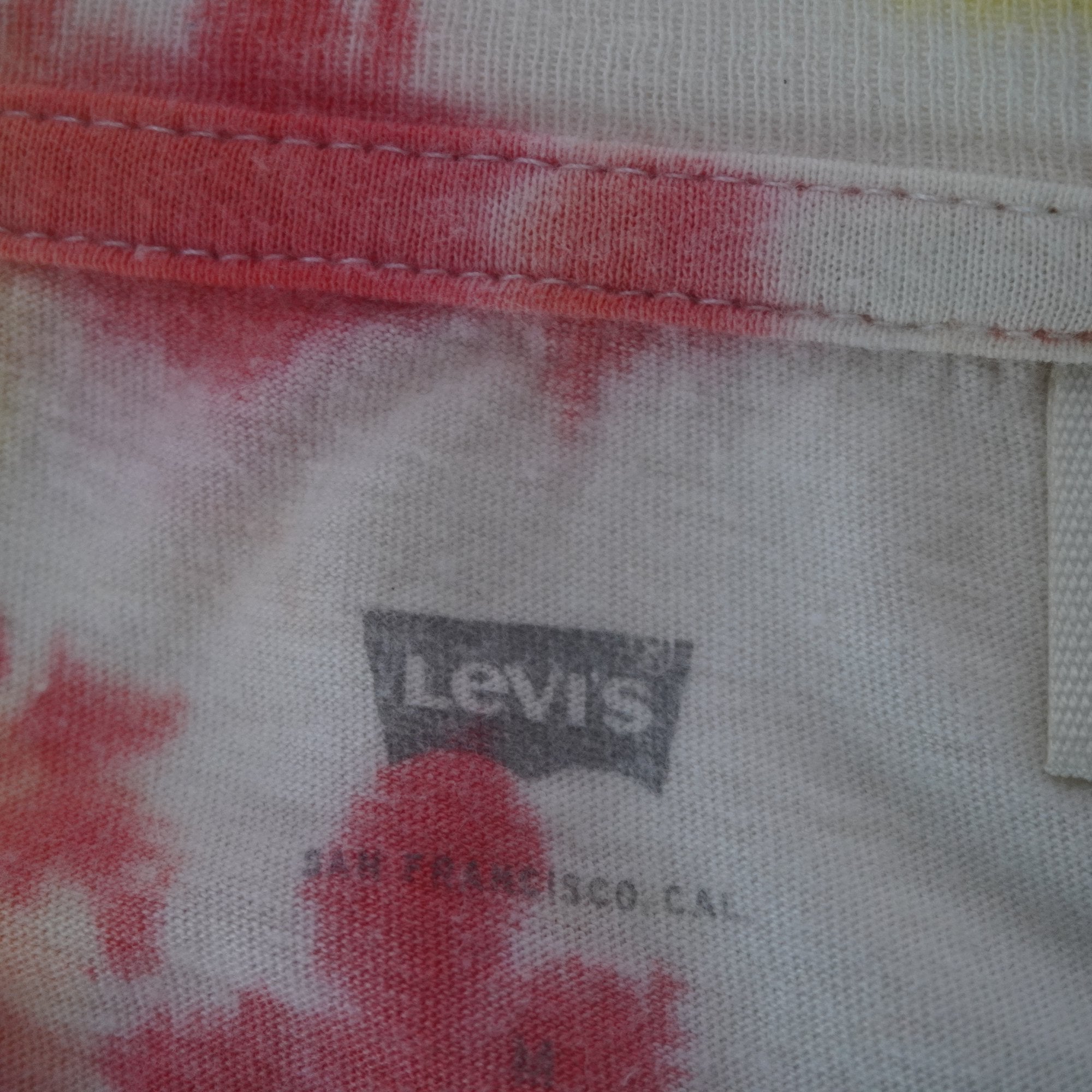 Camiseta de Manga Corta Levi's para Mujer Usada - Multicolor, M
