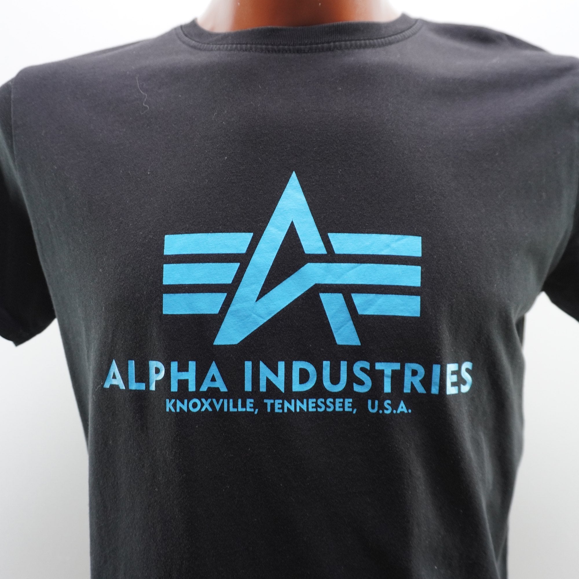 Camiseta de Manga Corta Alpha Industries para Hombre Usada - Negra, Mediana