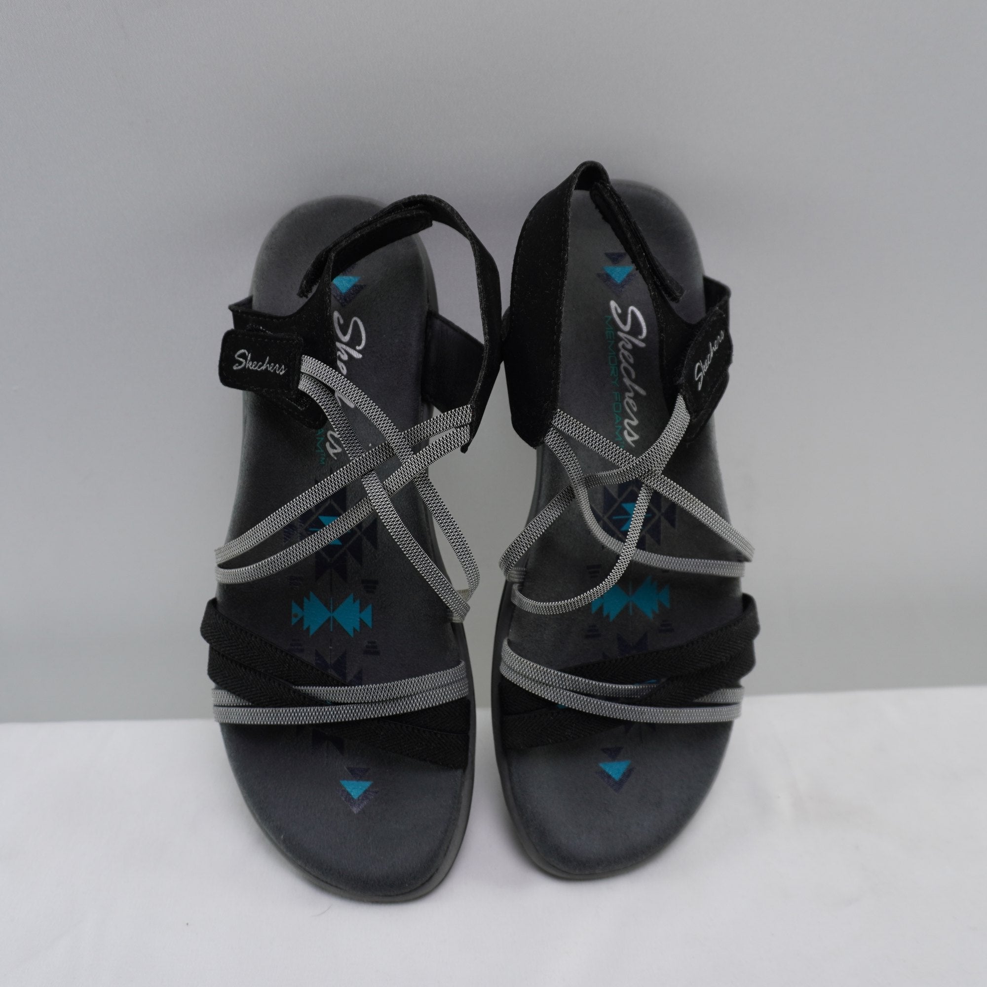 Zapatos Planos Skechers para Mujer Usados - Gris, Talla 38