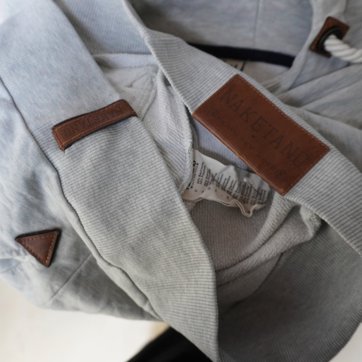 Sudadera con Capucha Naketano para Mujer Usada - Gris, M