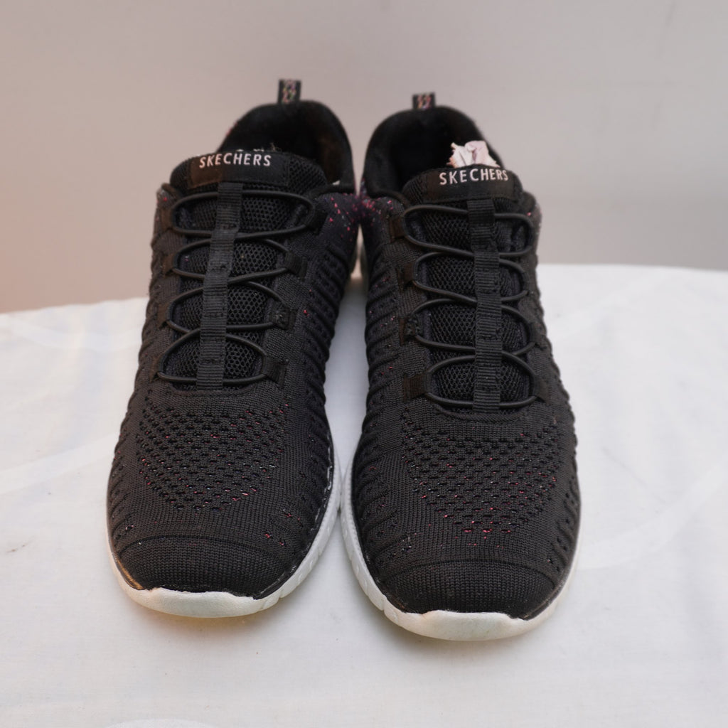 Zapatillas Skechers para Mujer Usadas - Negro, Talla 38