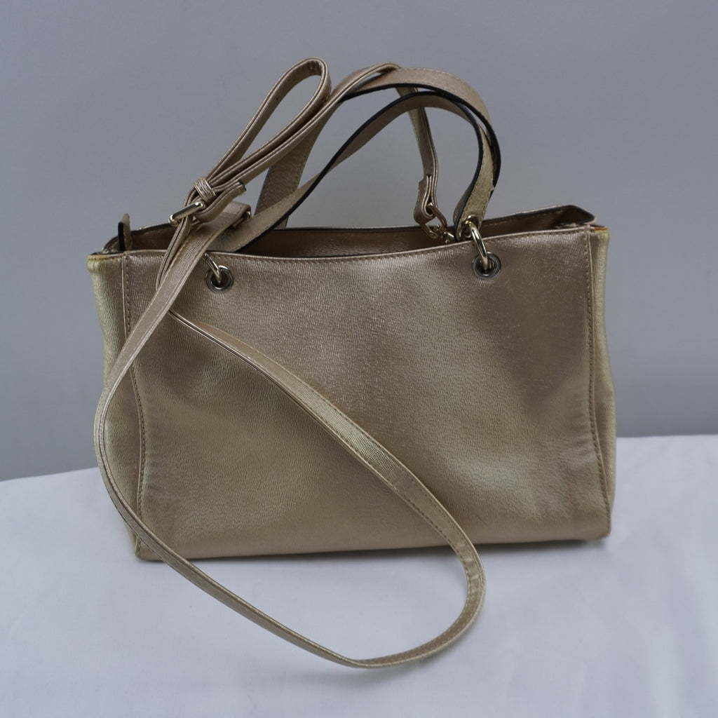 Bolso Baguette Guess para Mujer Usado - Dorado, Muy Buen Estado