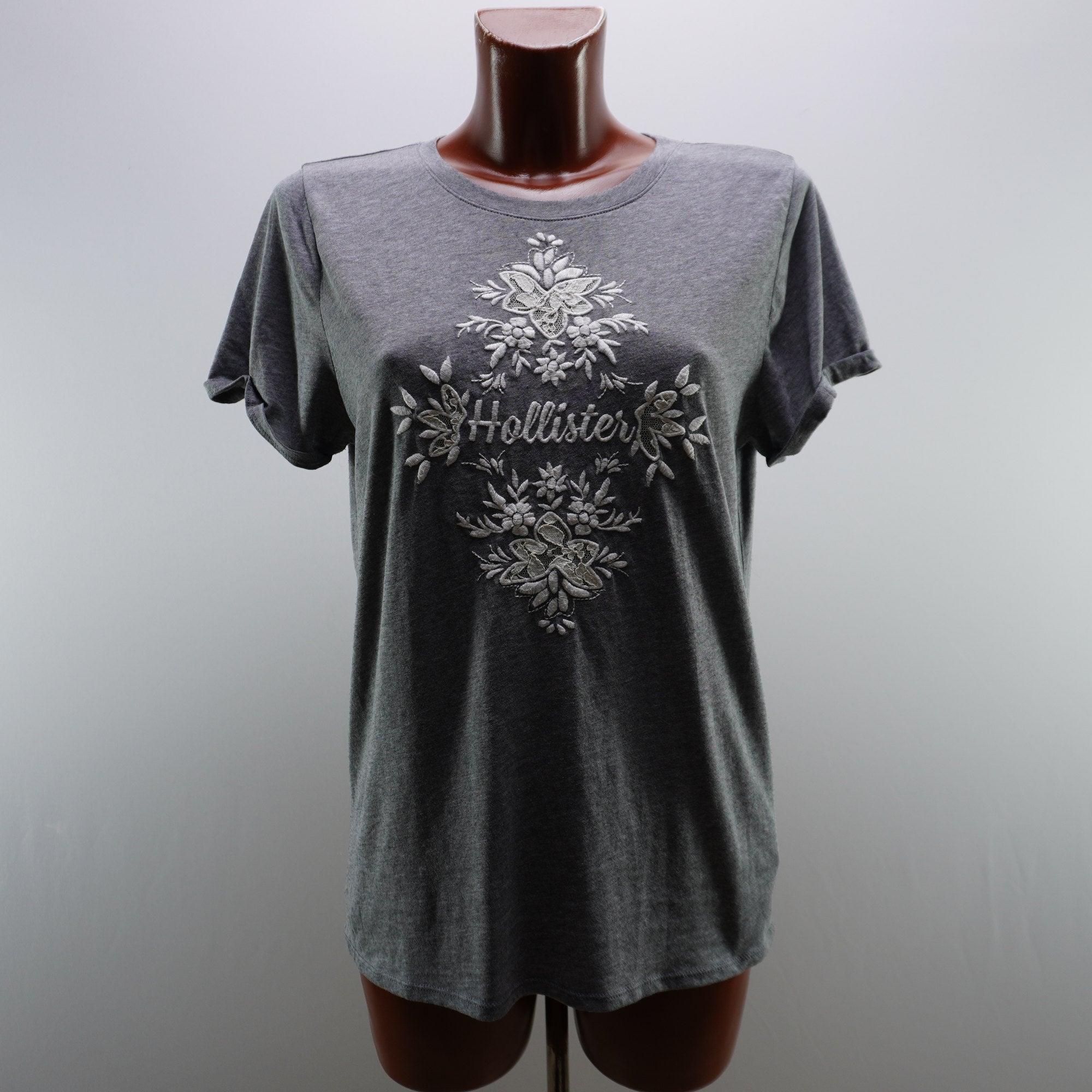 Camiseta de Manga Corta Hollister para Mujer Usada - Gris, XL